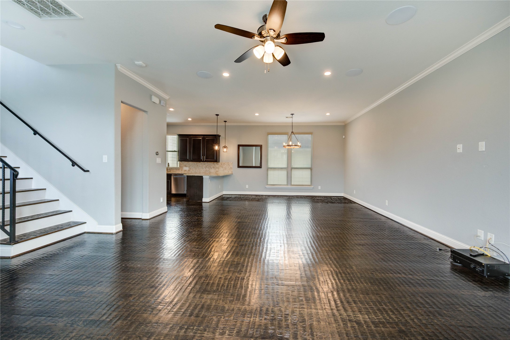 5711 Allen Street Property Photo 12