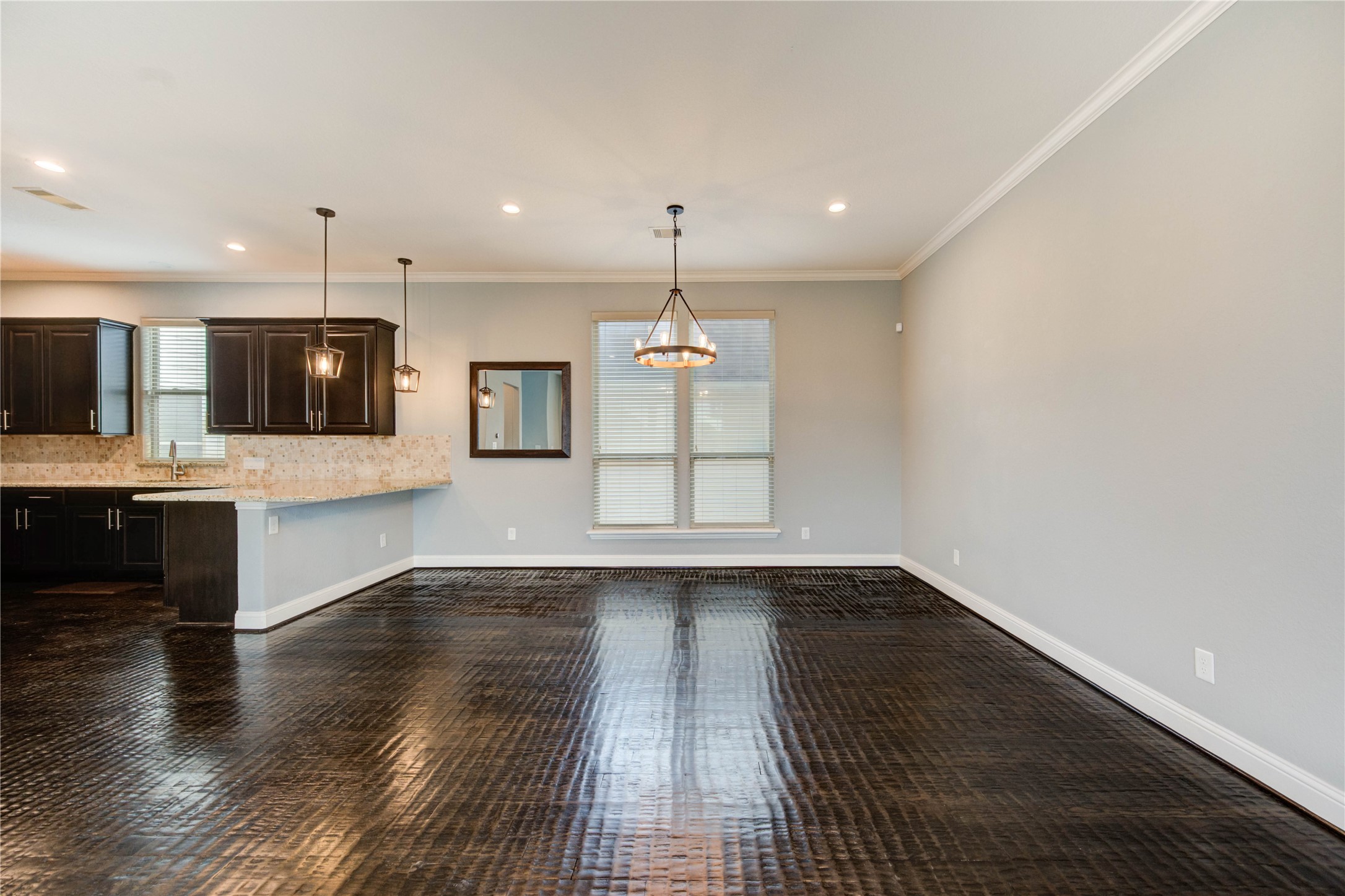 5711 Allen Street Property Photo 17