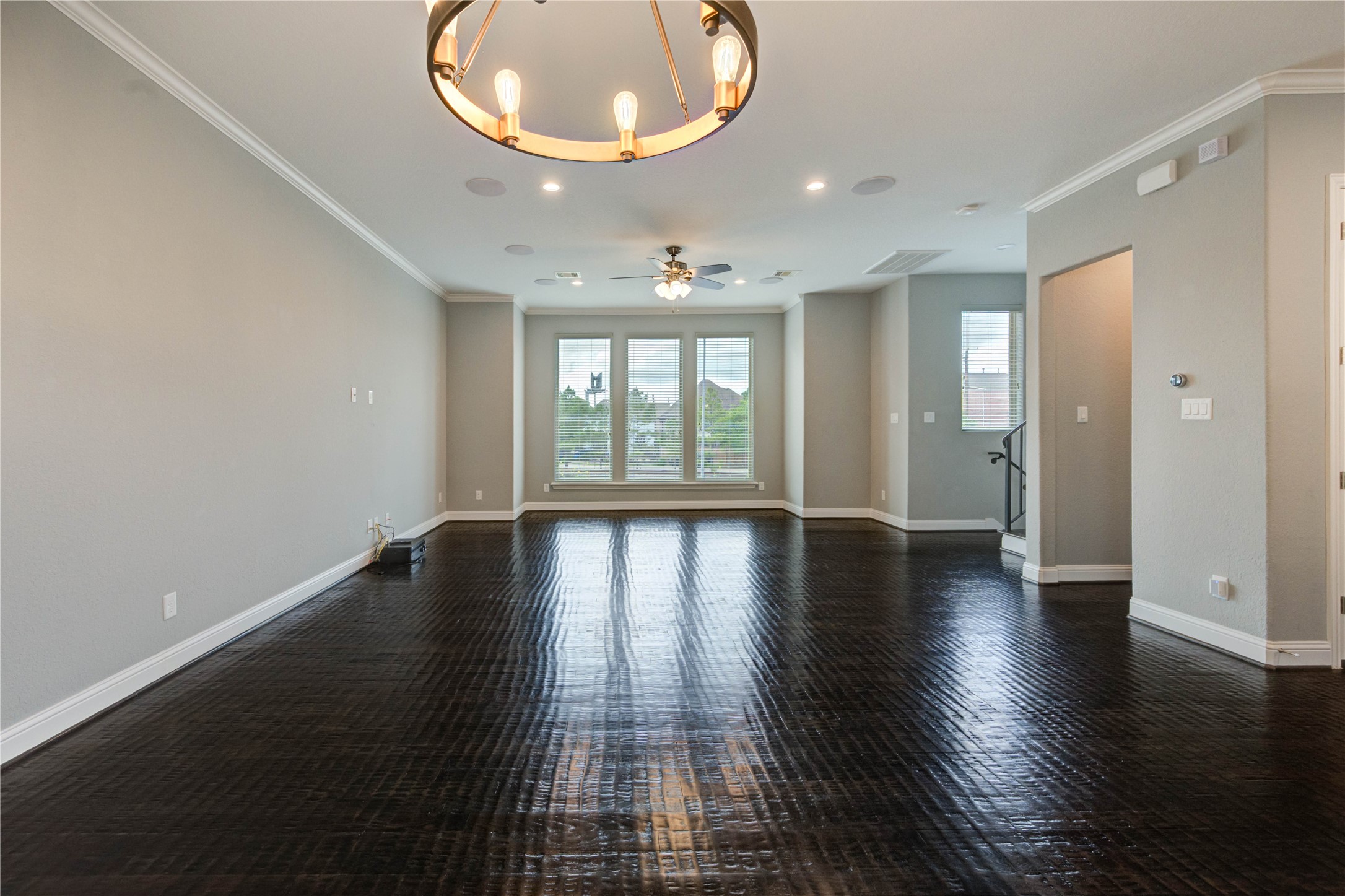 5711 Allen Street Property Photo 19