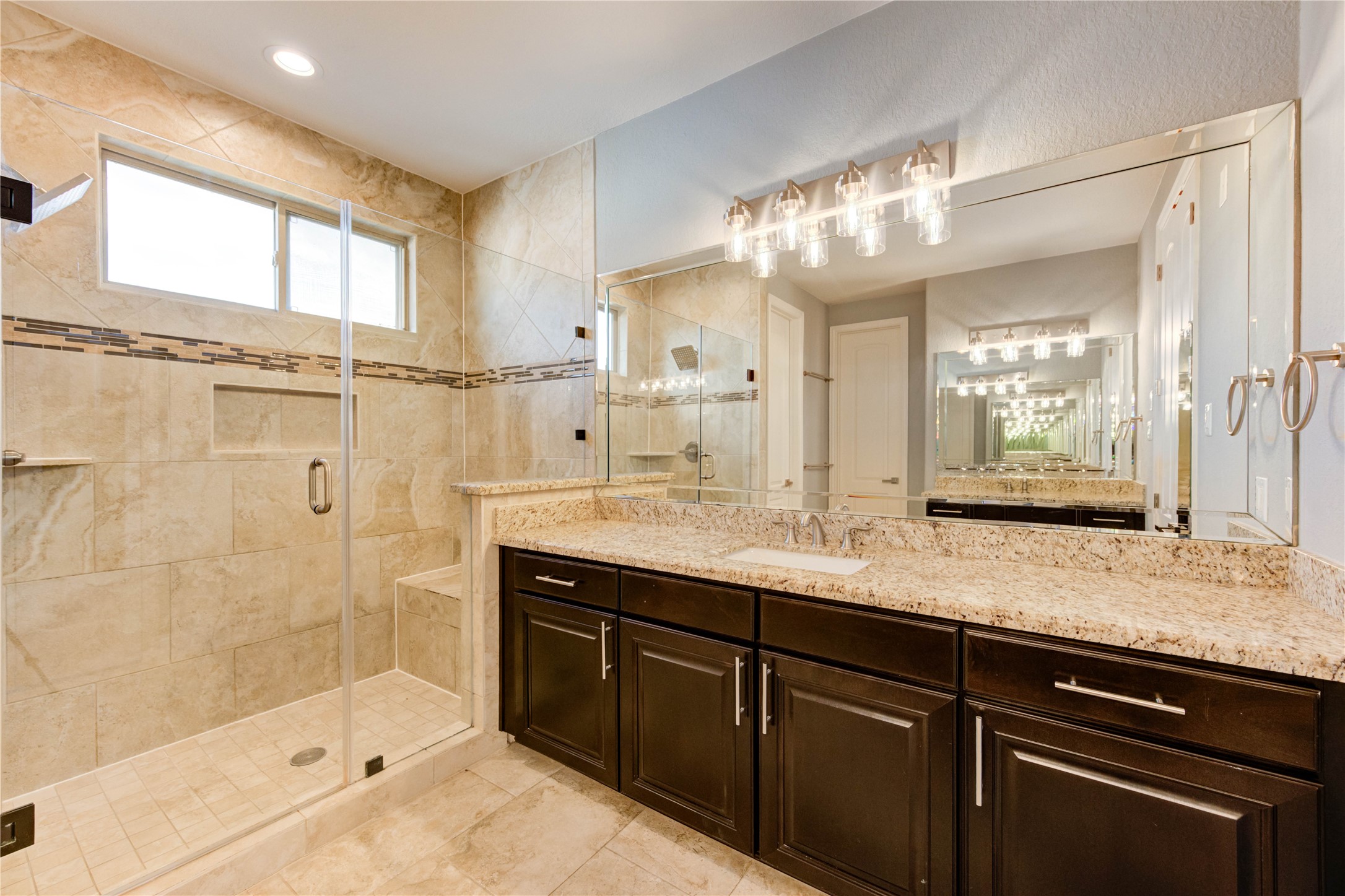 5711 Allen Street Property Photo 34