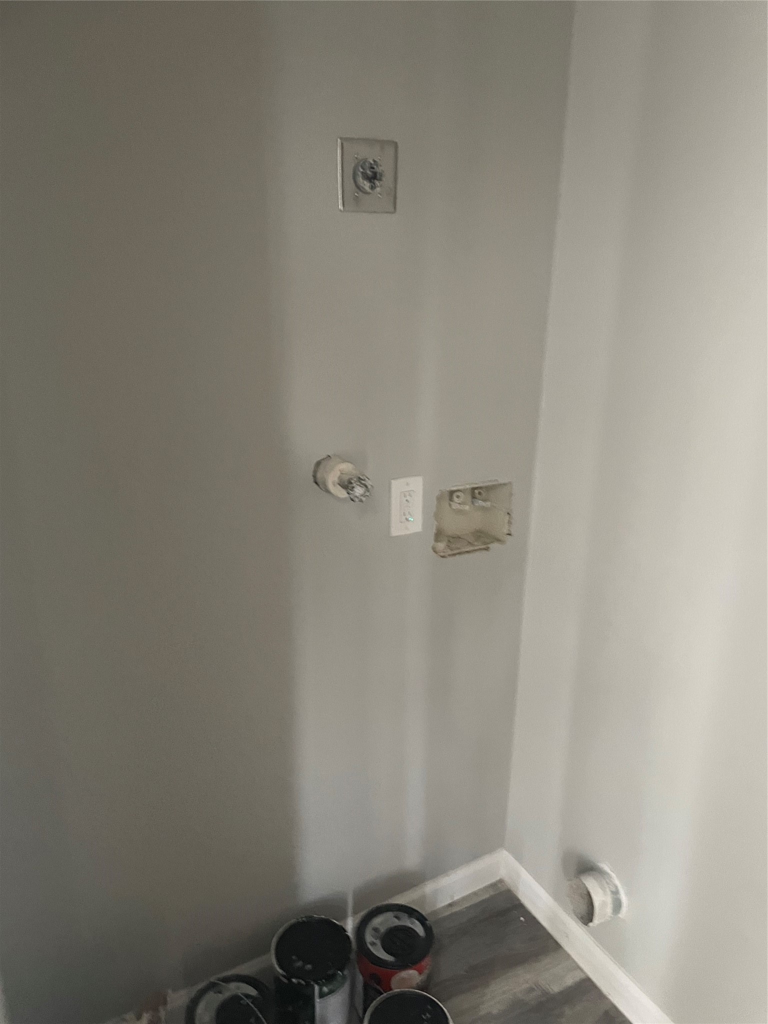 9216 1/2 E Avenue P Property Photo 4