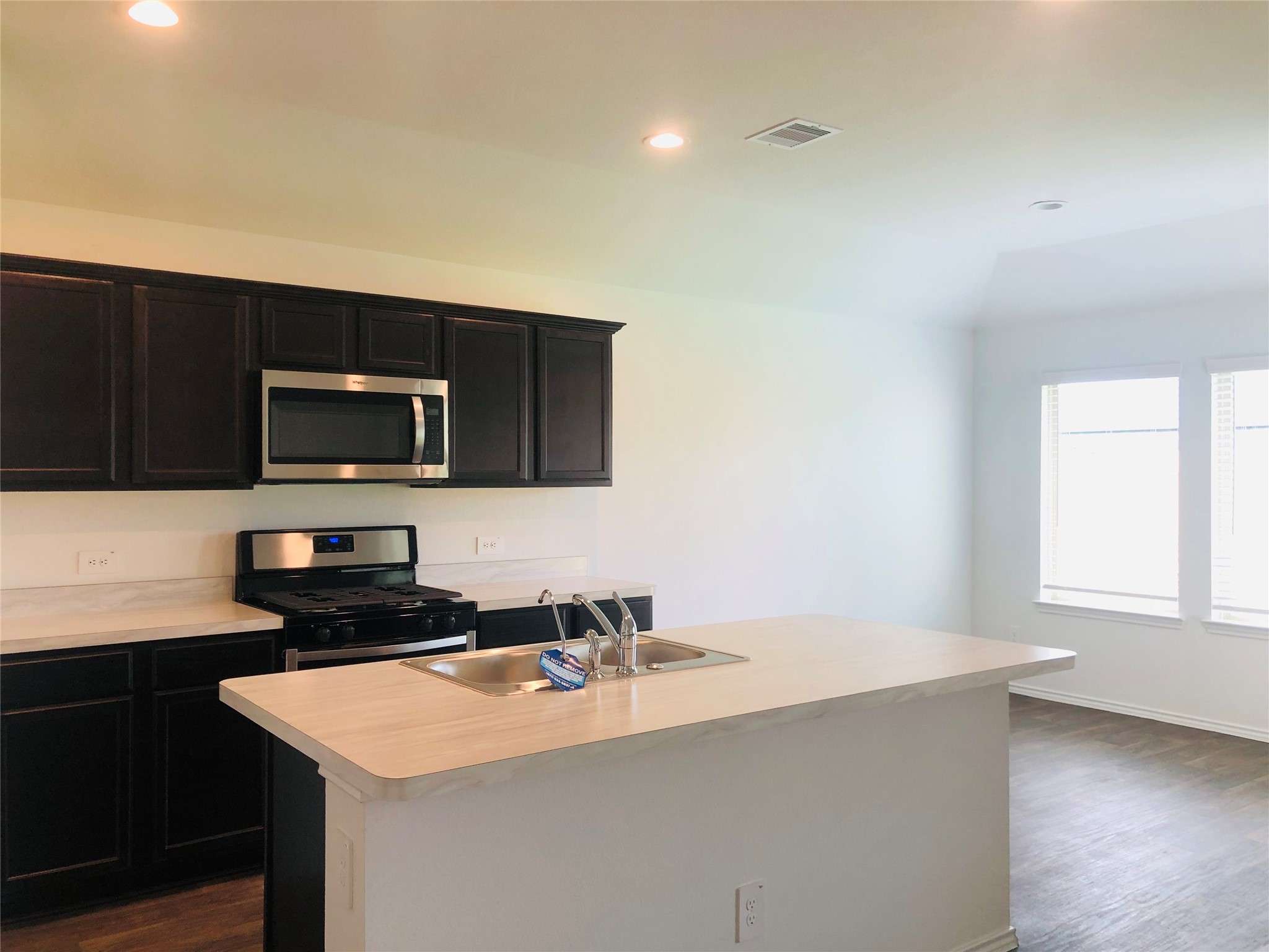 21546 Violet Ridge Road Property Photo 5