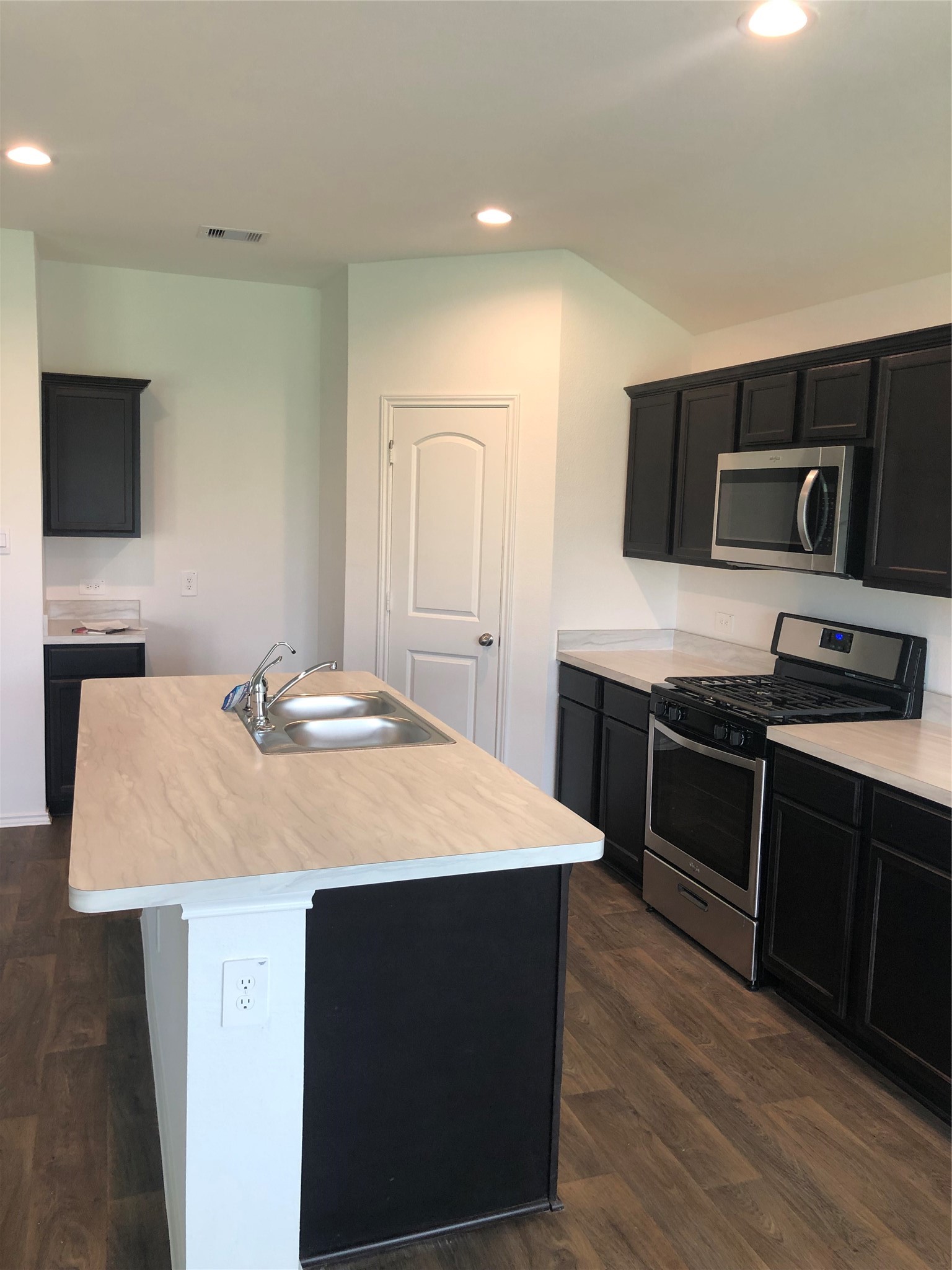 21546 Violet Ridge Road Property Photo 6