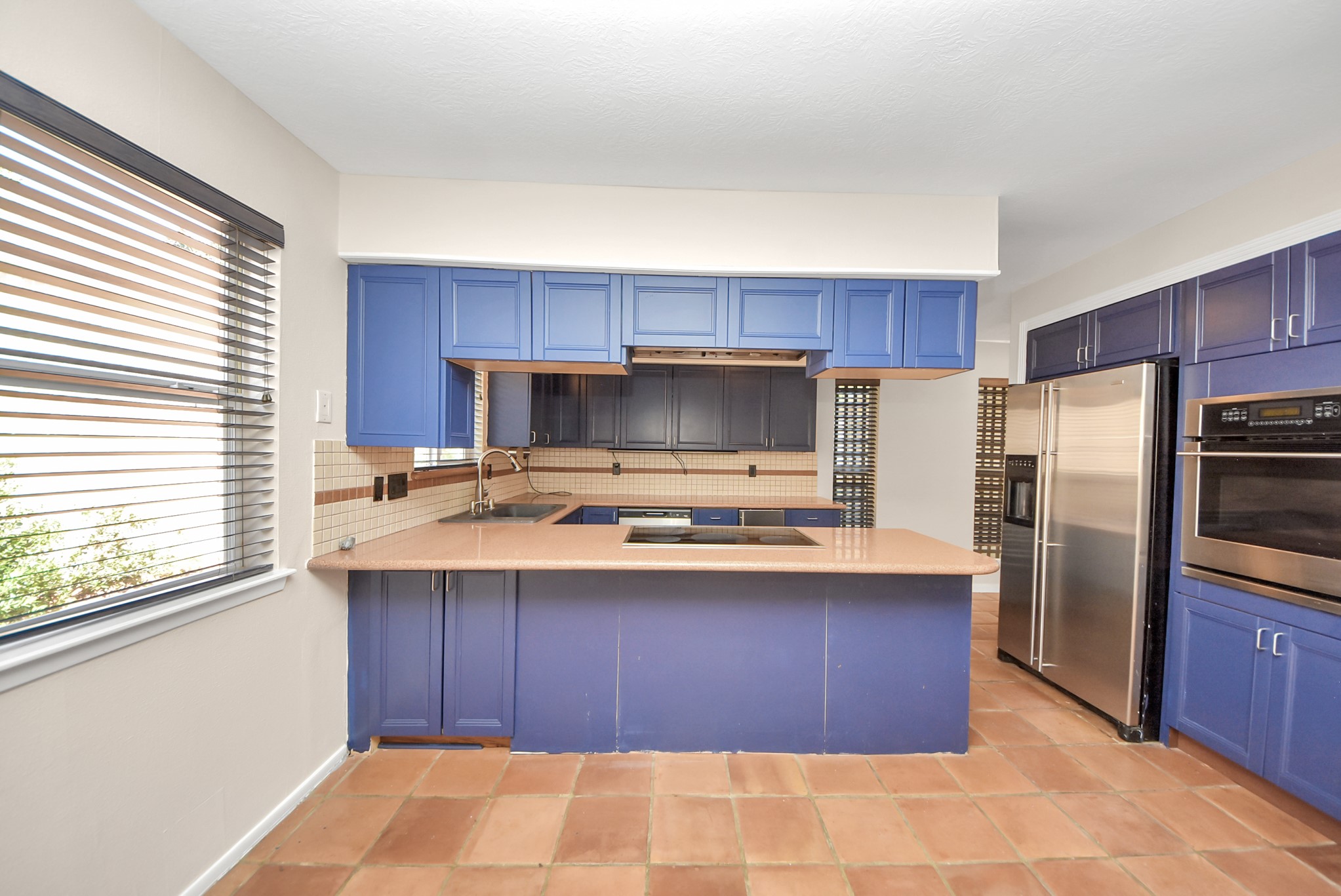 2210 Linea Del Pino Street Property Photo 14