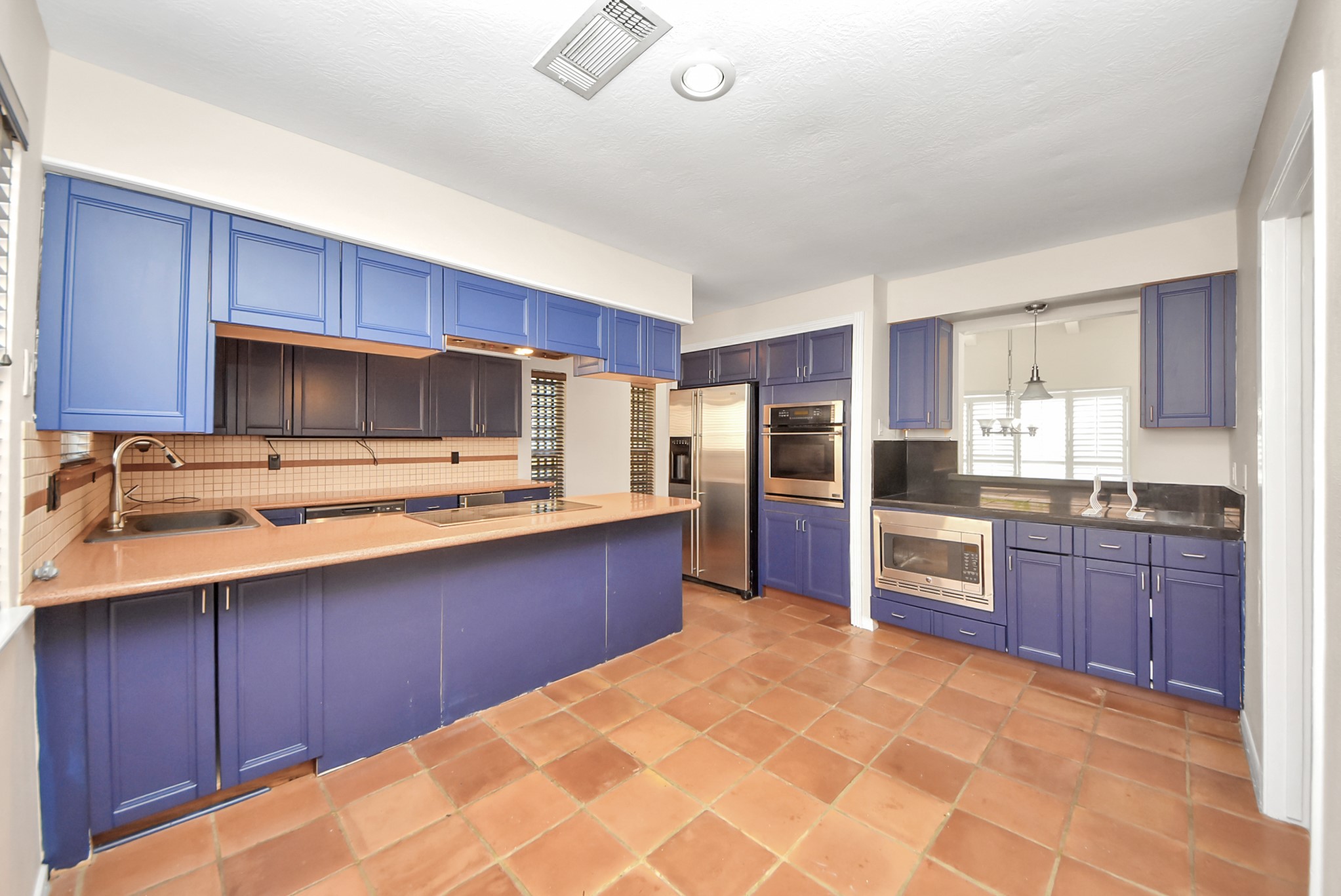 2210 Linea Del Pino Street Property Photo 21
