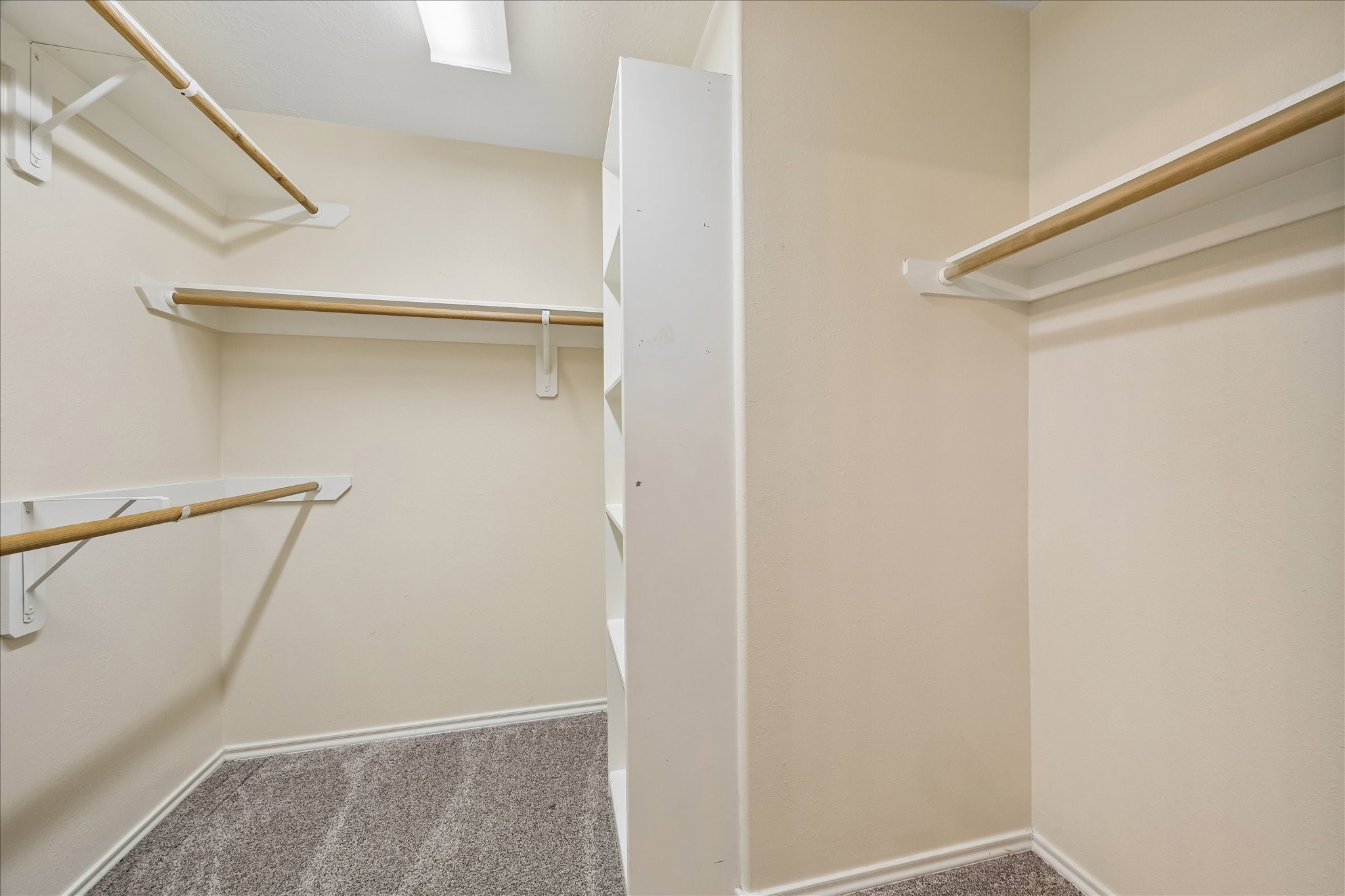 341 Capella Oaks Lane Property Photo 7