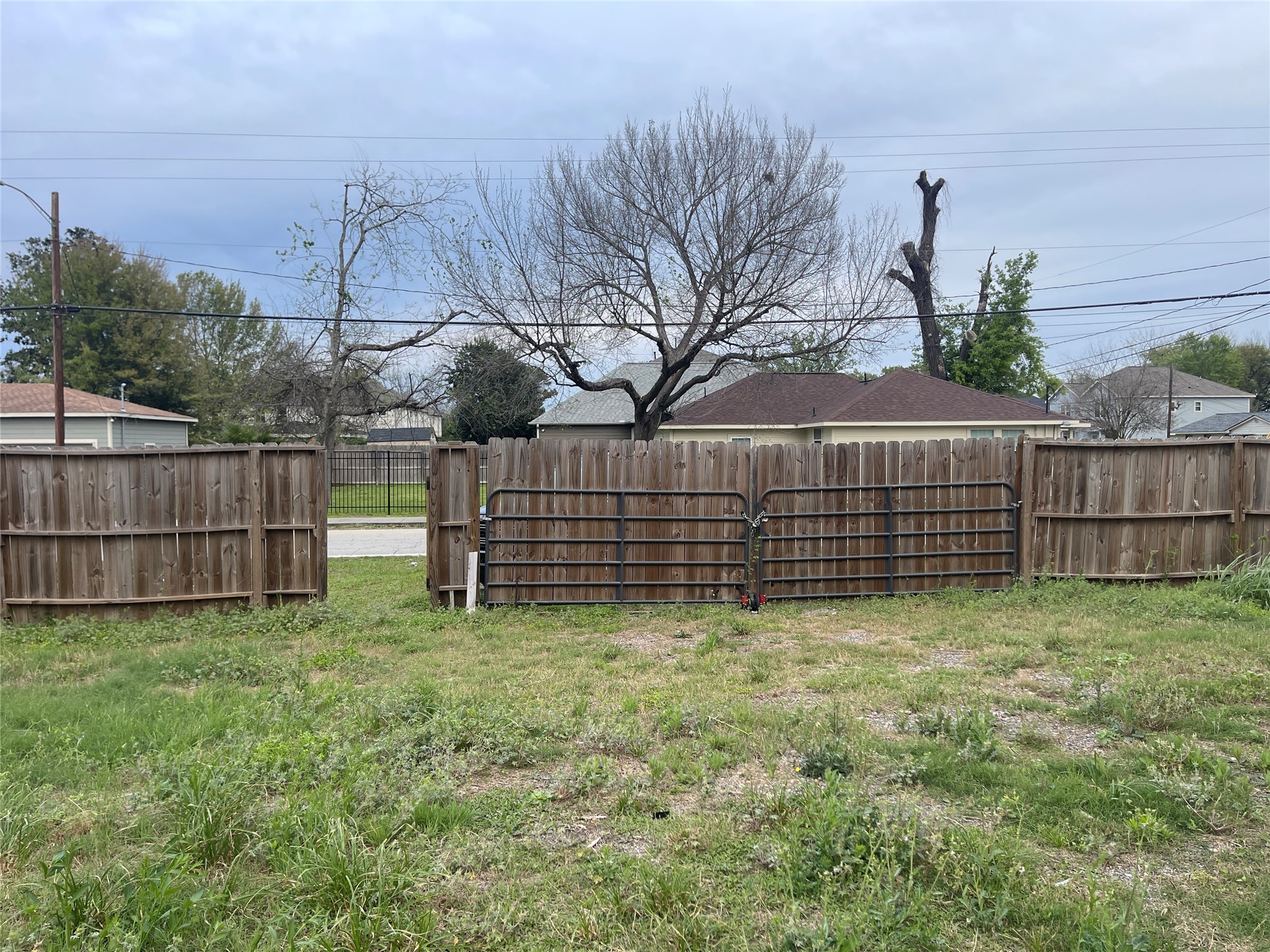 802 Fair Street Property Photo 1