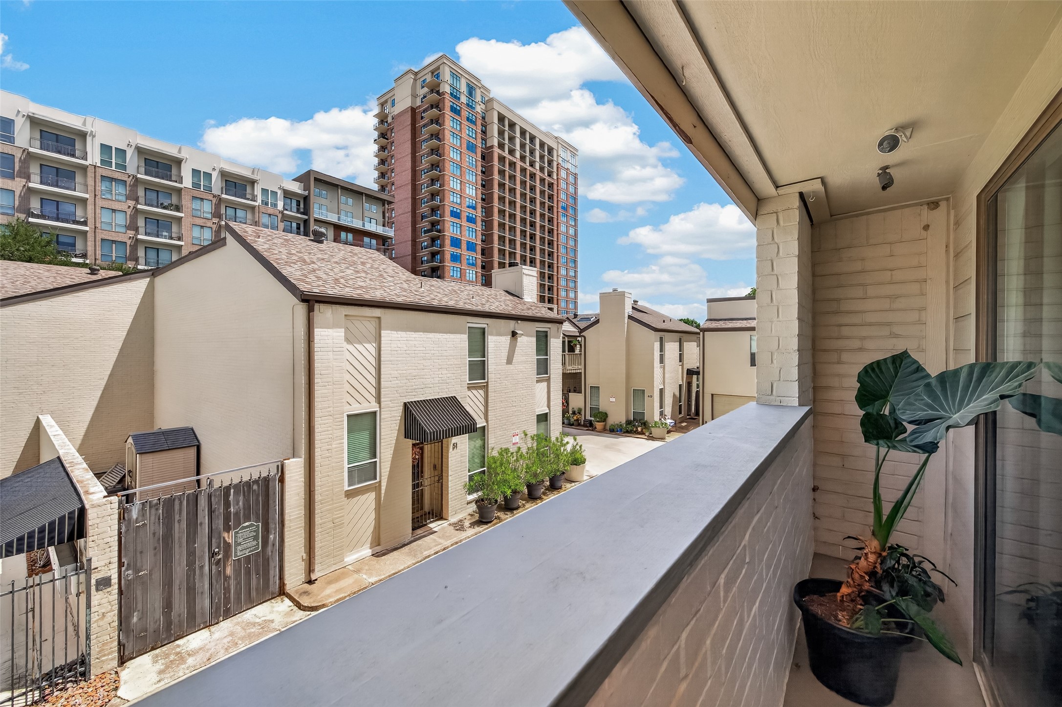 77 Chelsea Boulevard Property Photo 17