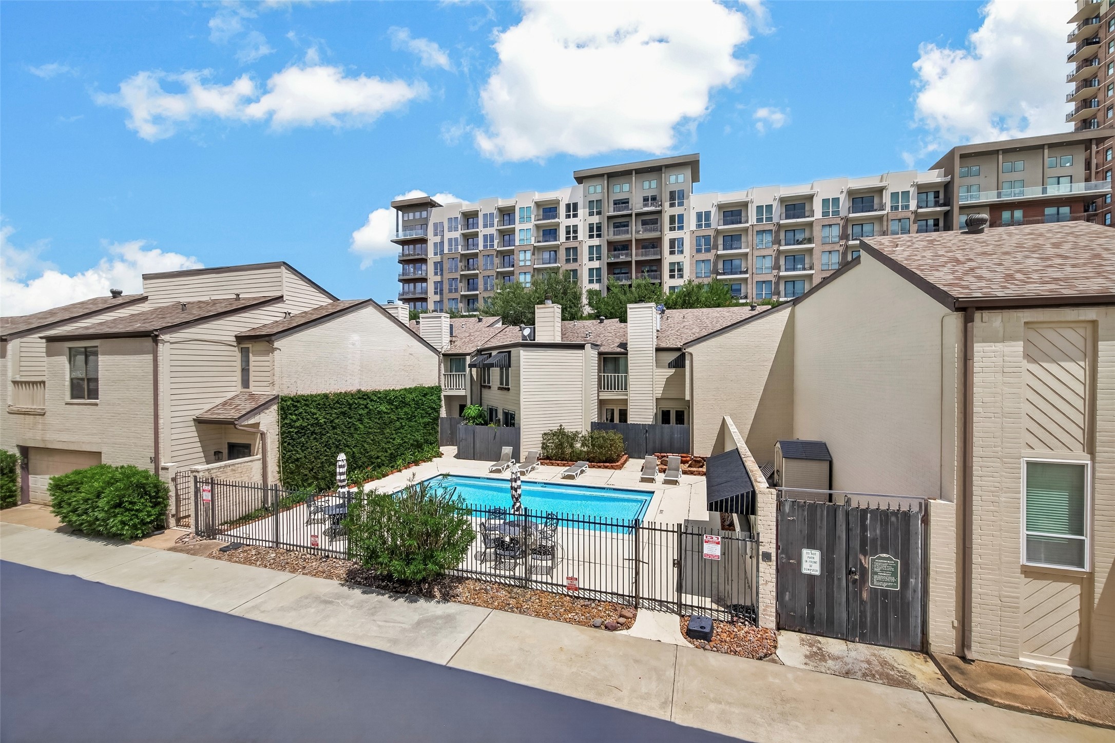 77 Chelsea Boulevard Property Photo 18