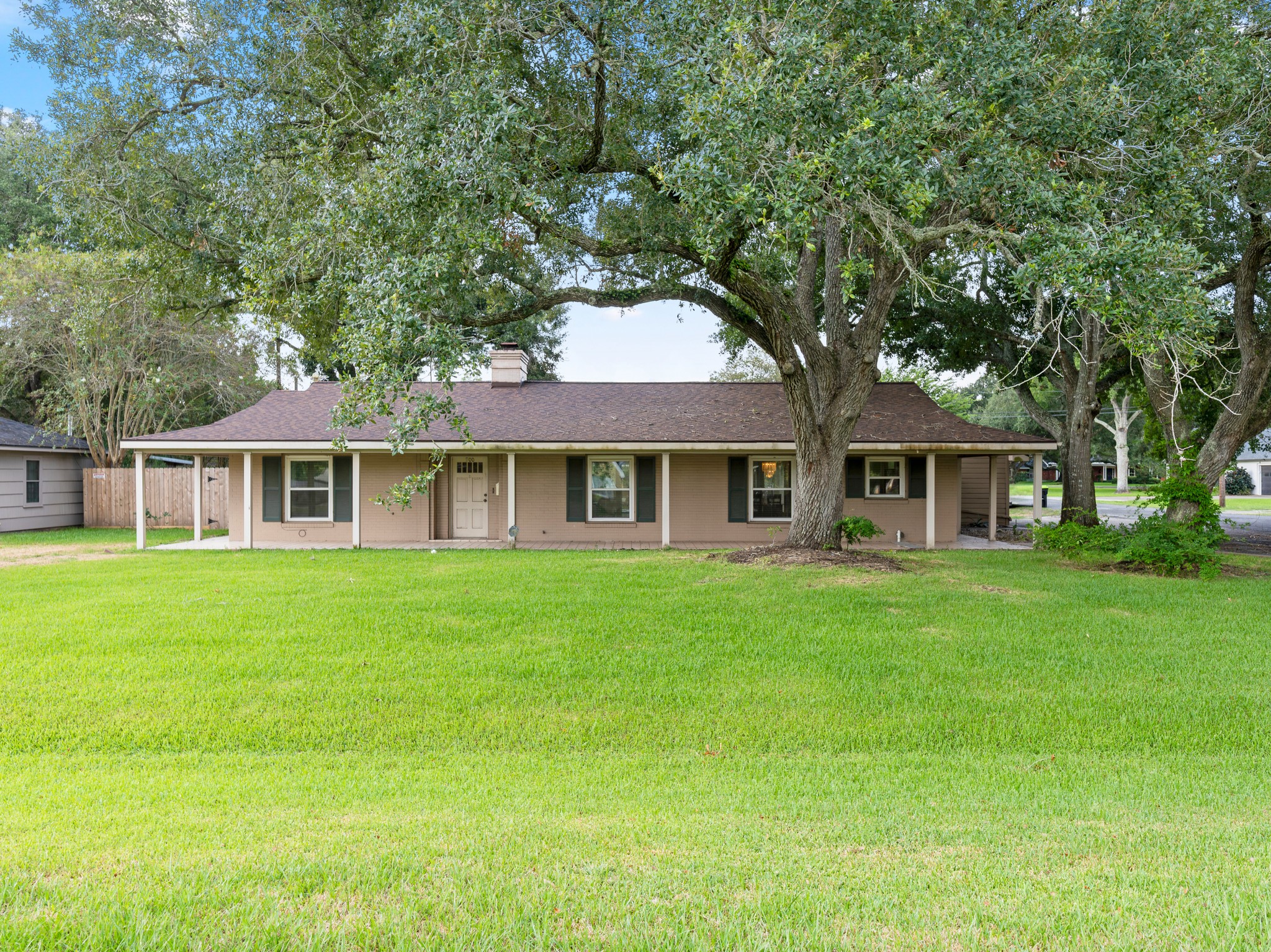 900 6th Street