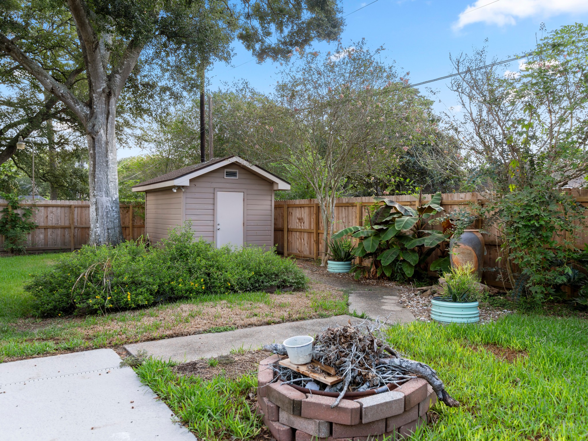 900 6th Street Property Photo 45