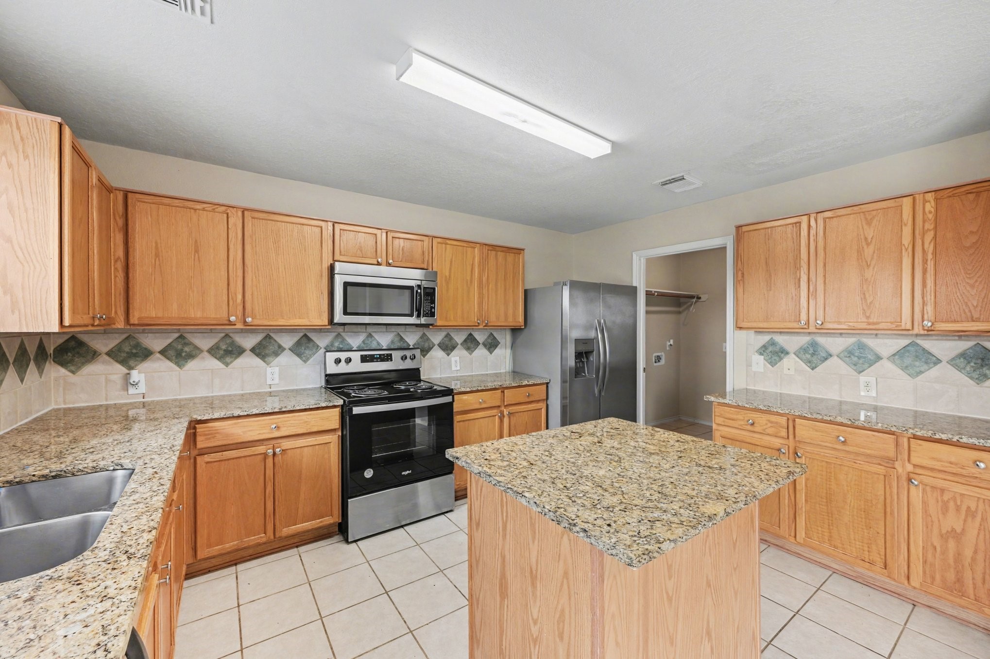 21403 Somerset Park Lane Property Photo 11