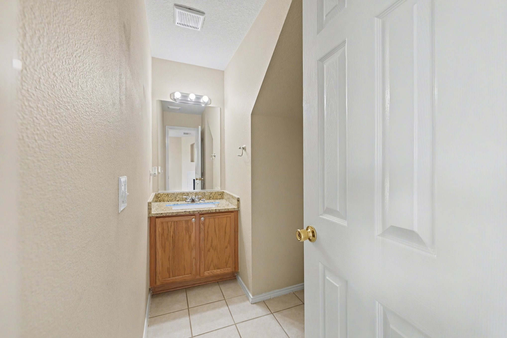 21403 Somerset Park Lane Property Photo 12