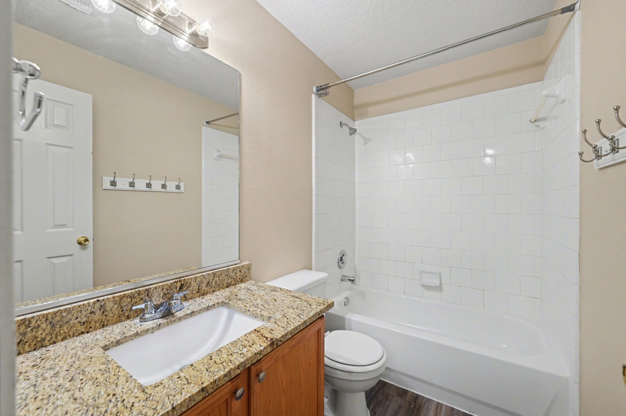 21403 Somerset Park Lane Property Photo 17