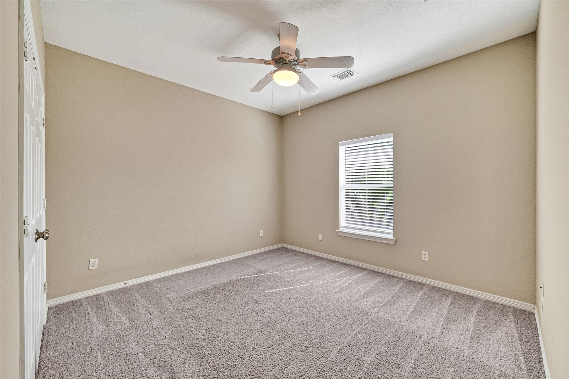 4911 Canyon Sage Lane Property Photo 42