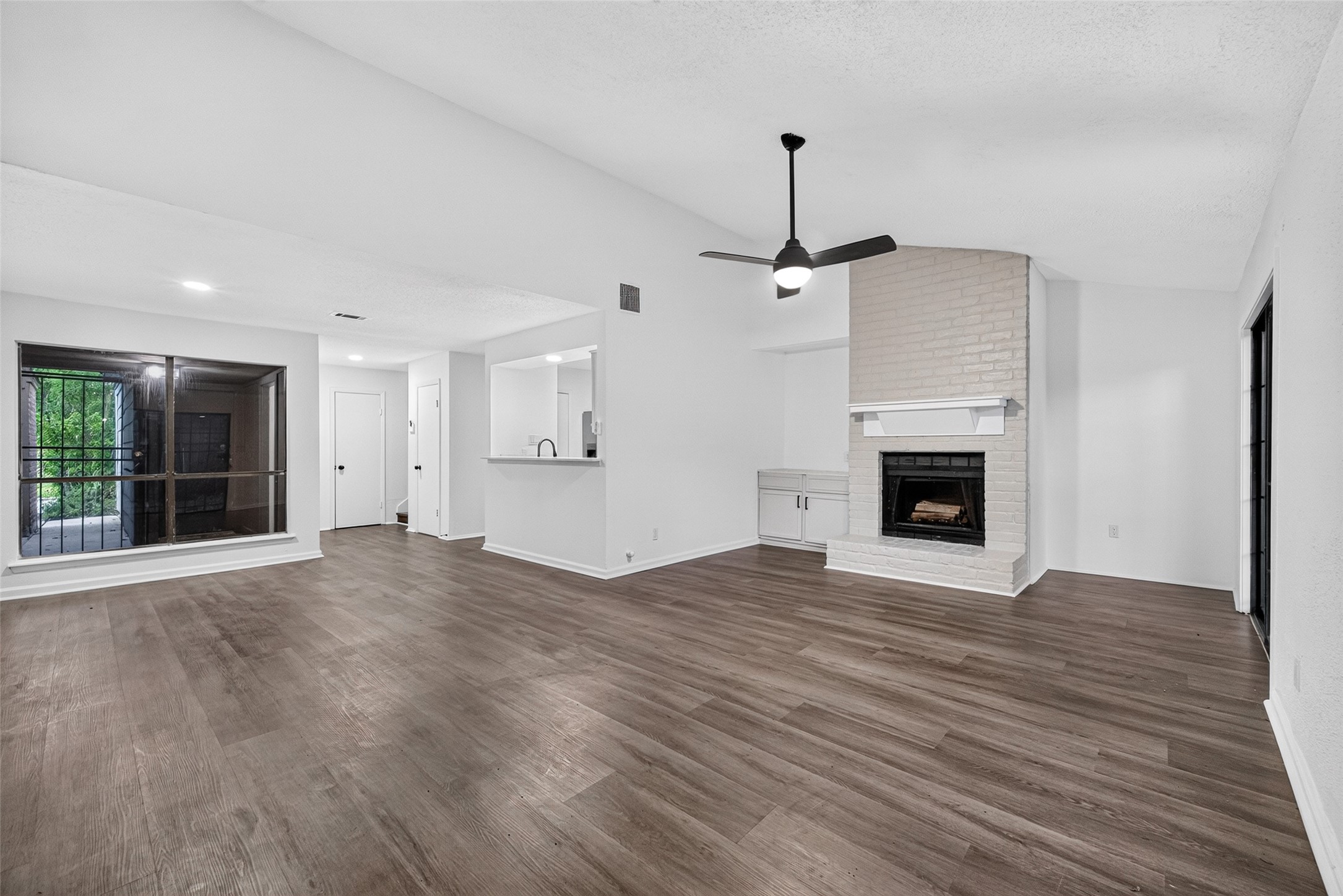 12957 Shannon Hills Drive Property Photo 16