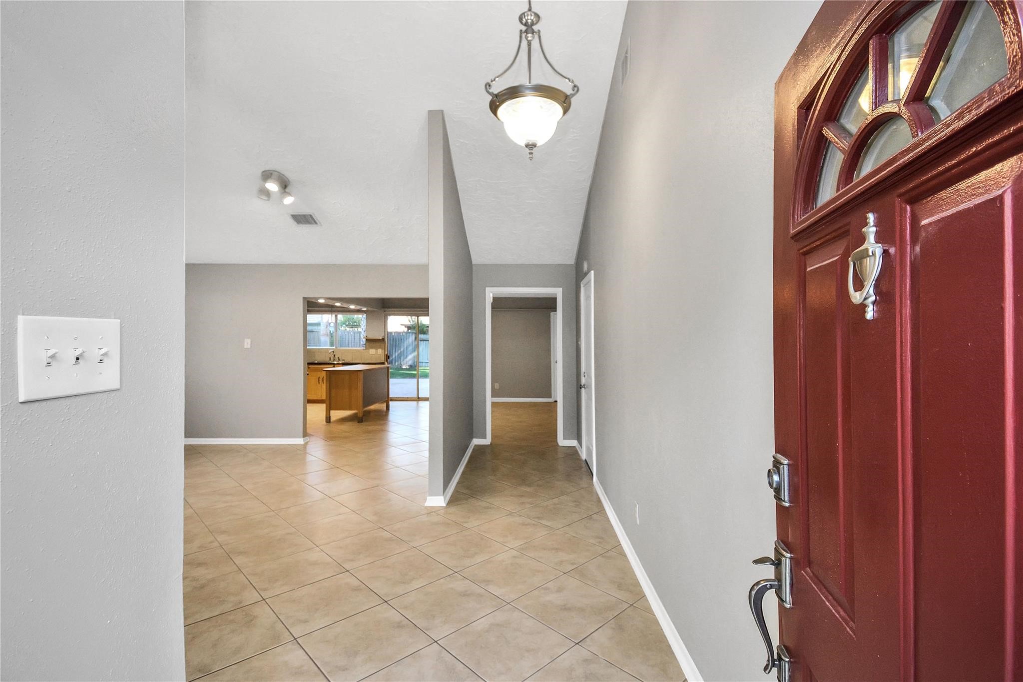 22218 Deville Drive Property Photo 3