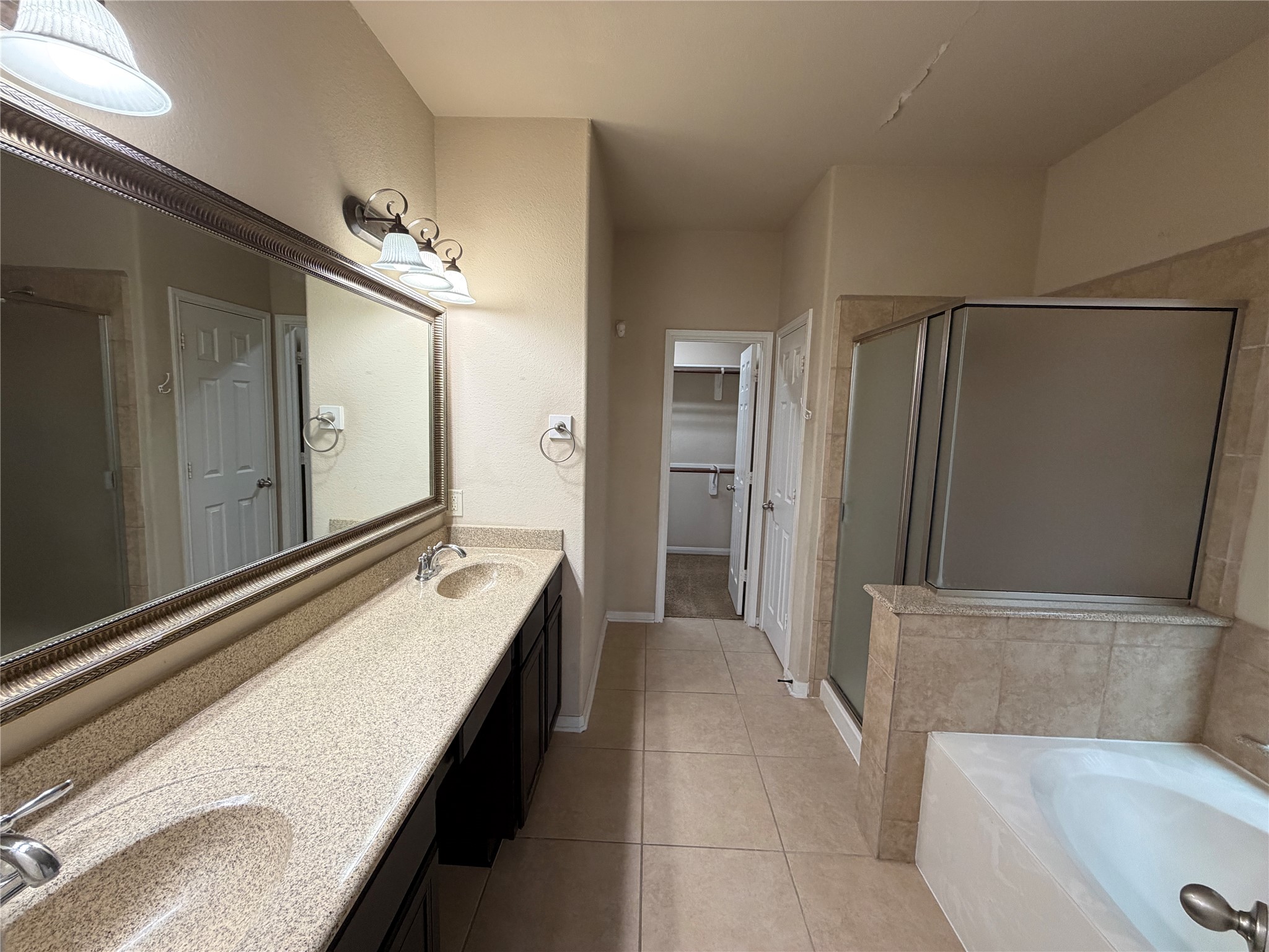 19419 Bronte Springs Court Property Photo 12