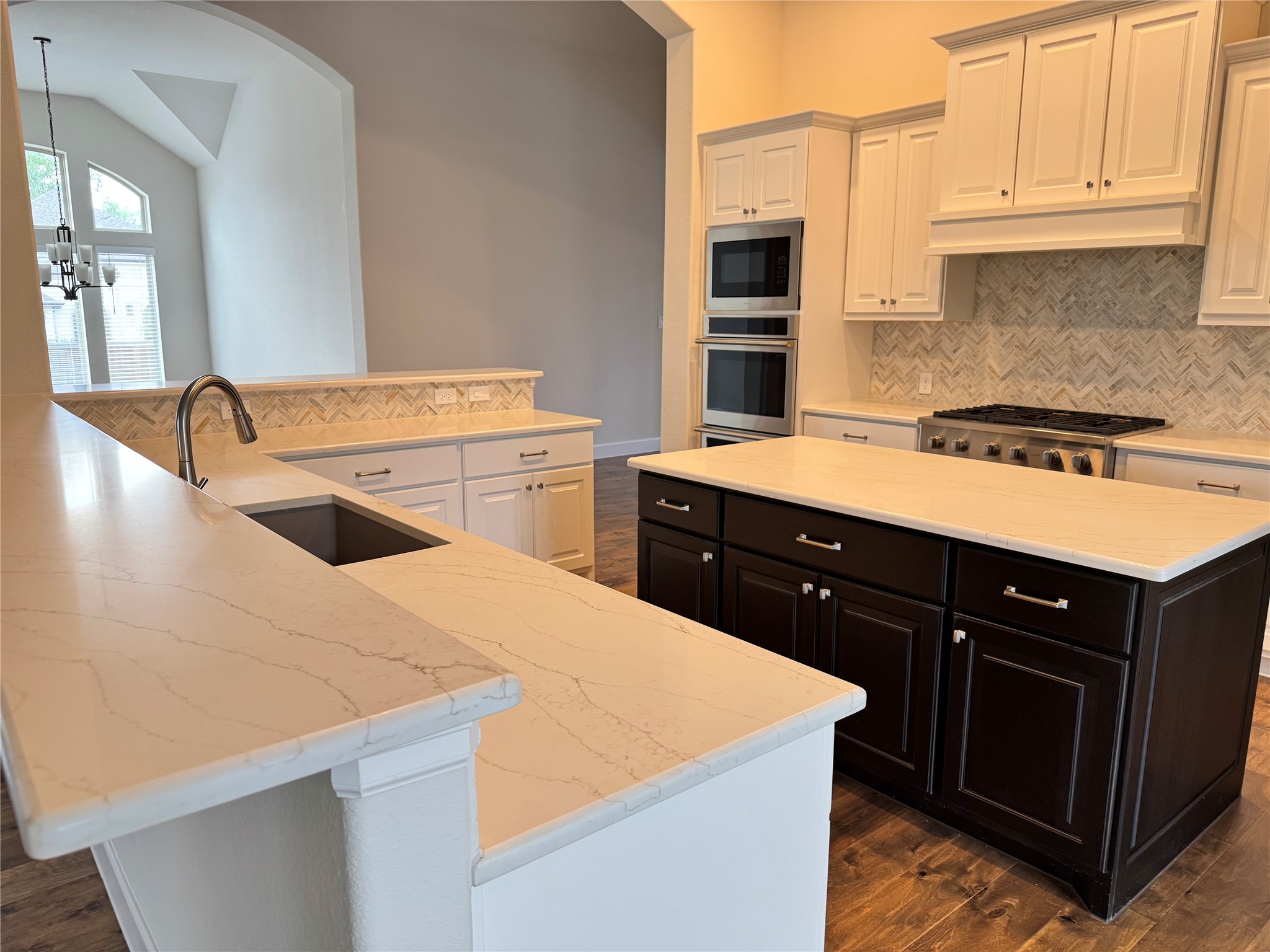 5406 Farm Hill Way Property Photo 8