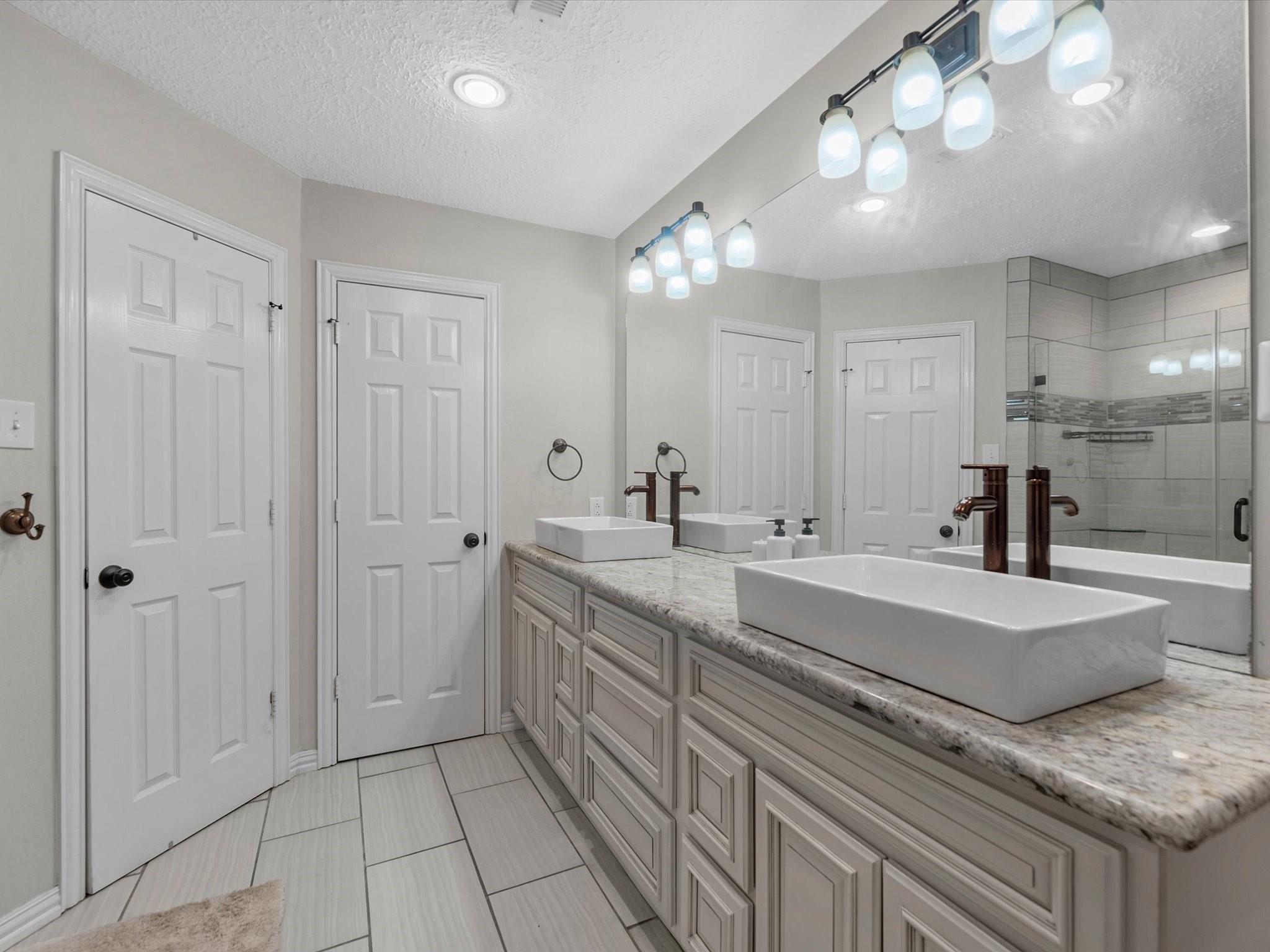 14319 Ella Lee Lane Property Photo 14