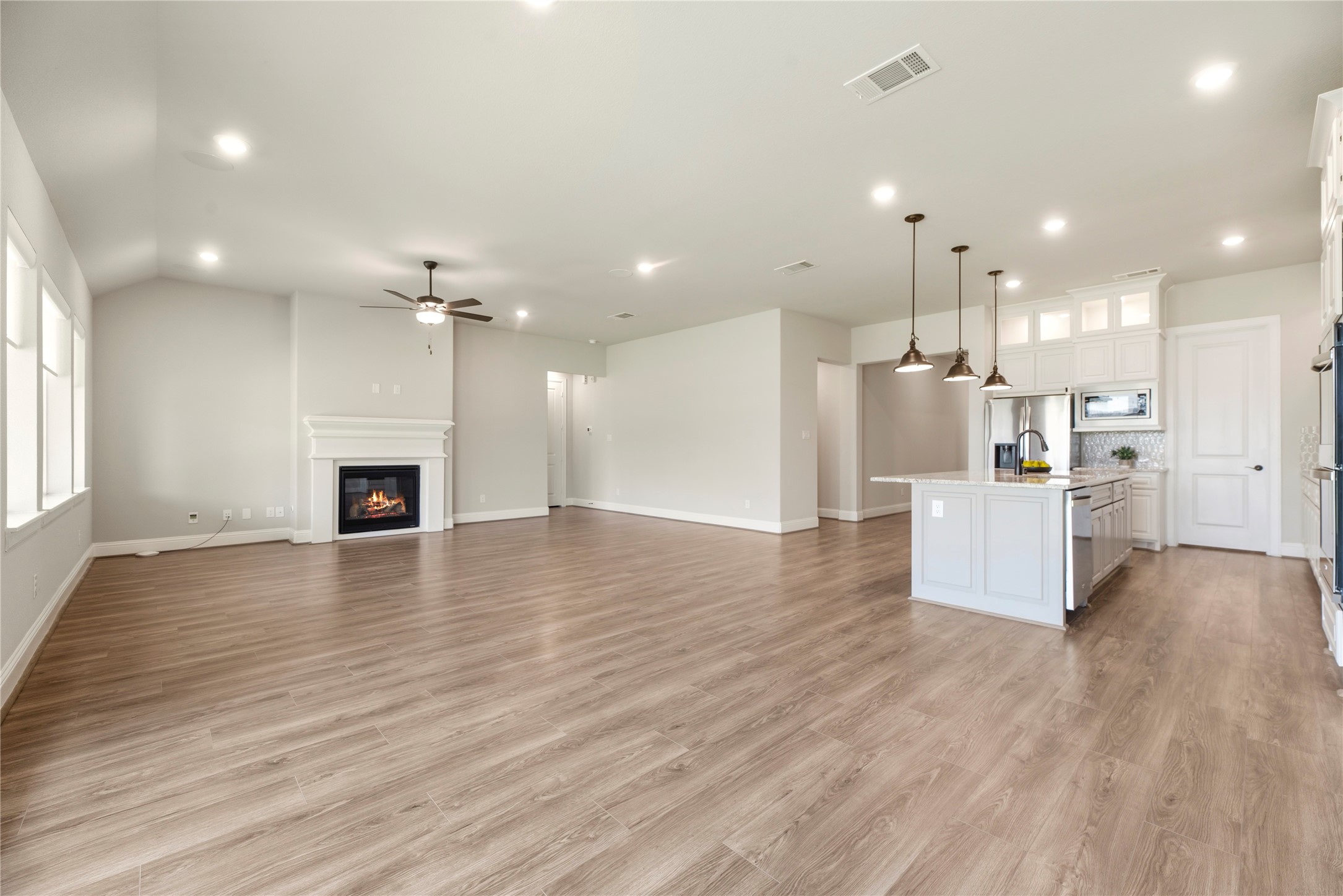 9615 Hunters Run Drive Property Photo 16