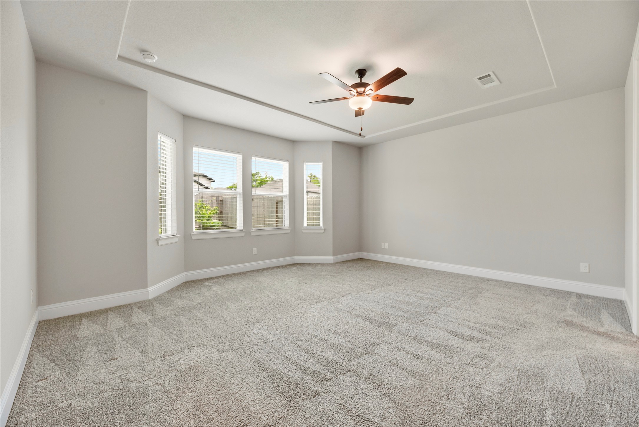 9615 Hunters Run Drive Property Photo 21