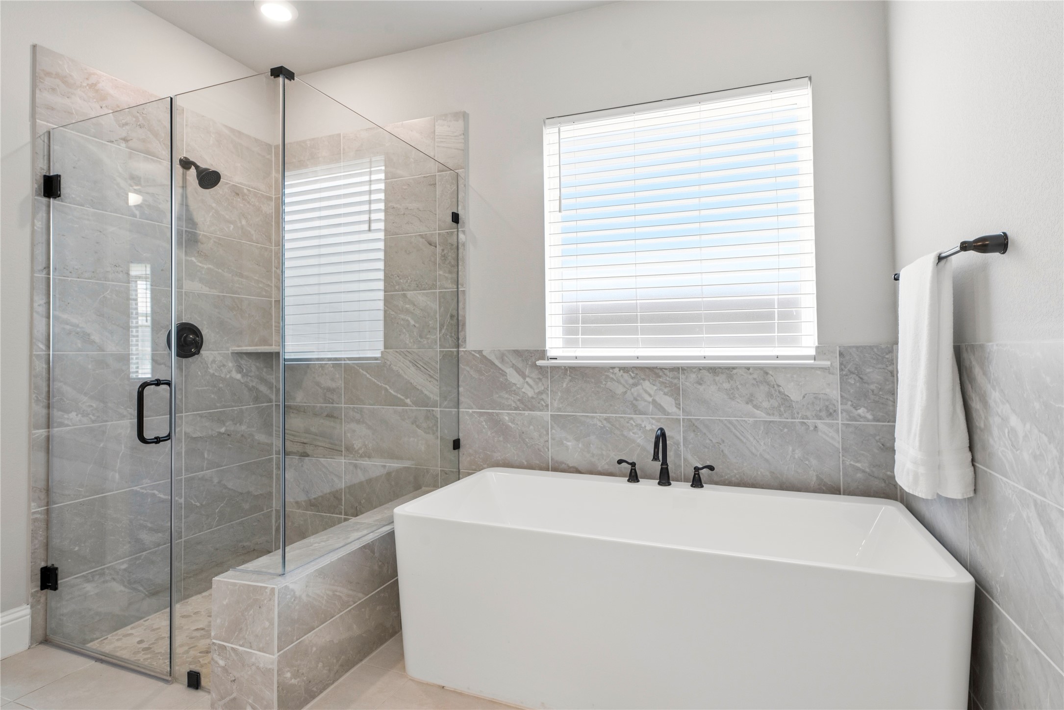 9615 Hunters Run Drive Property Photo 25