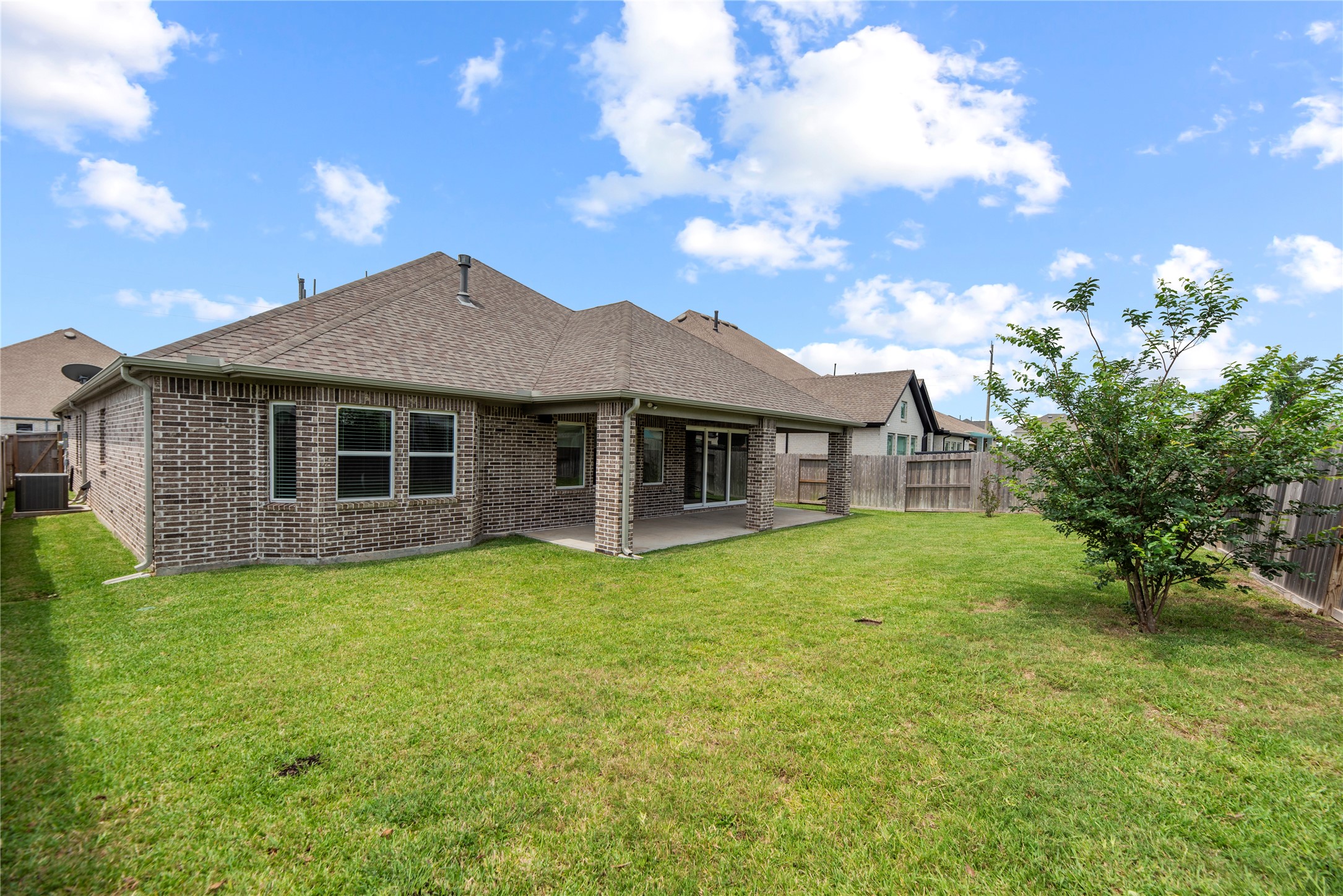9615 Hunters Run Drive Property Photo 45