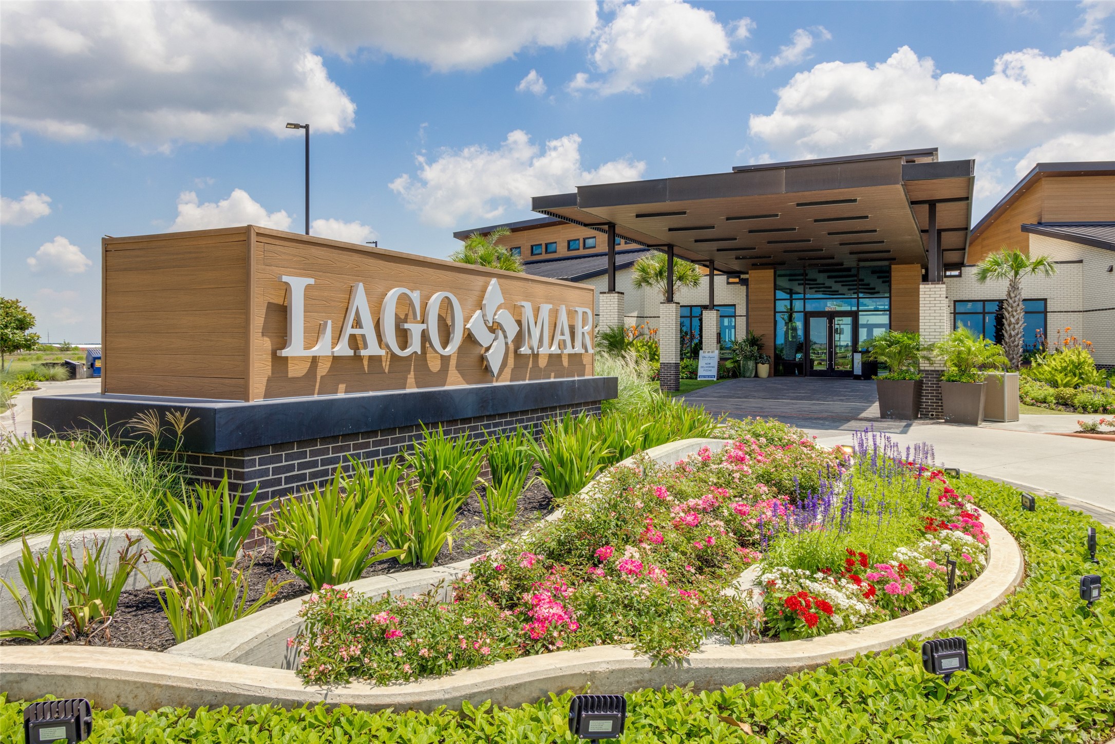 2915 Palm Branch Drive Property Photo 7