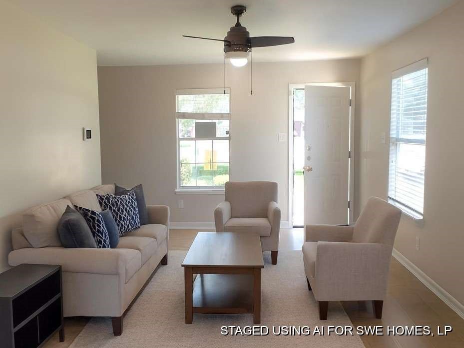 6906 Lost Timber Lane Property Photo 4
