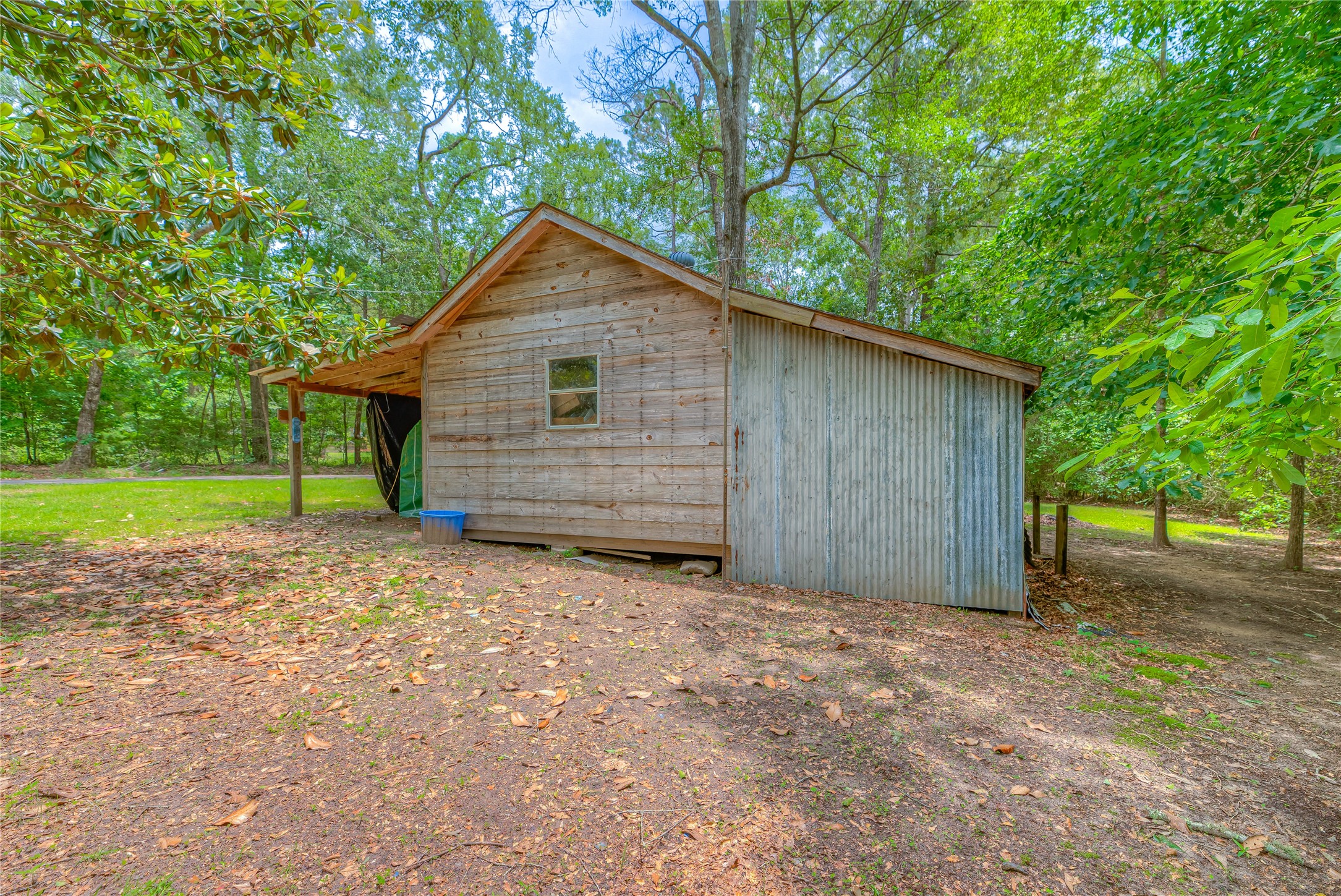 657 Parrish Road Property Photo 28