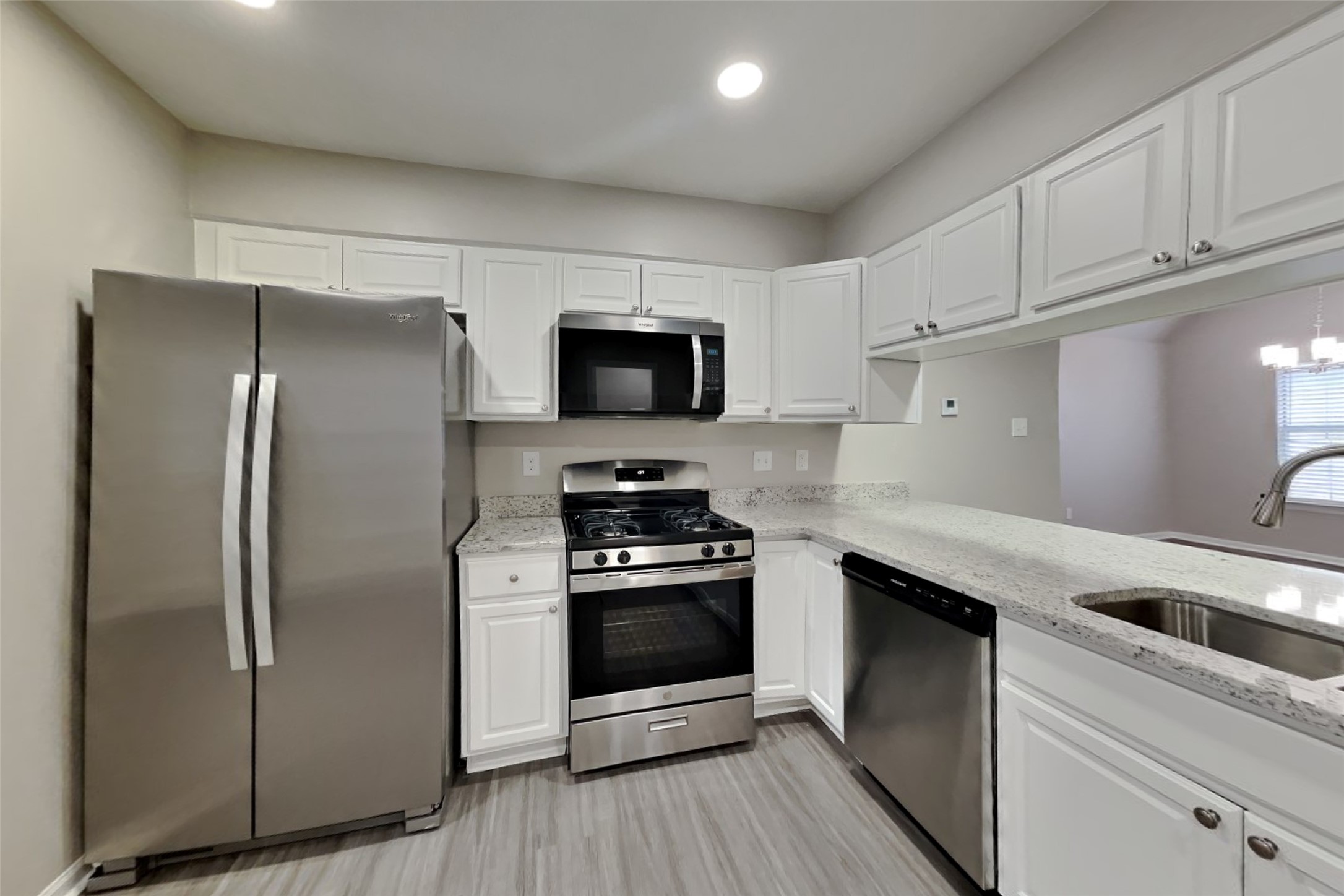 80 Laughing Brook Court Property Photo 6