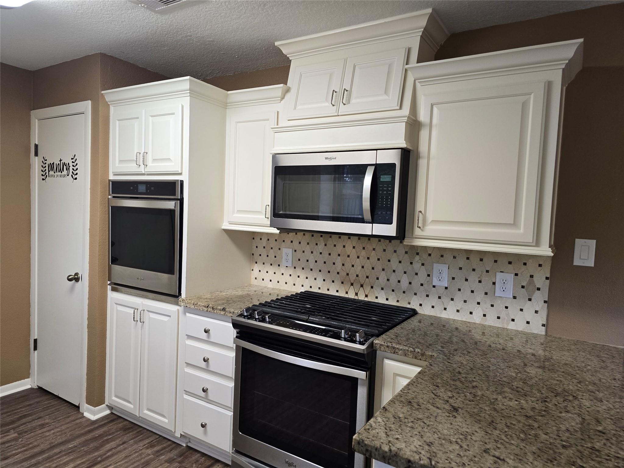1169 E Kyle Road Property Photo 12