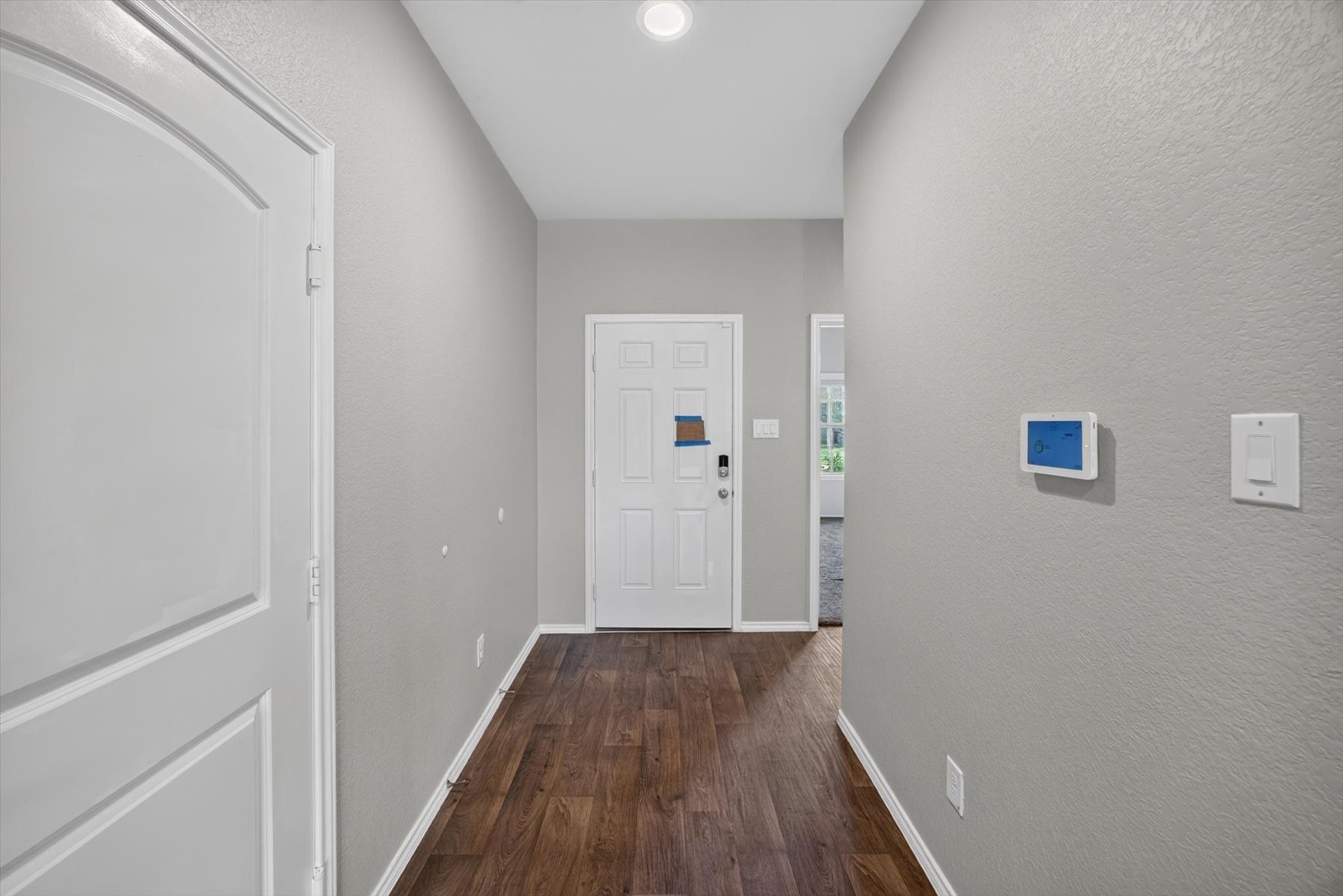 21311 Orono Heights Trail Property Photo 4