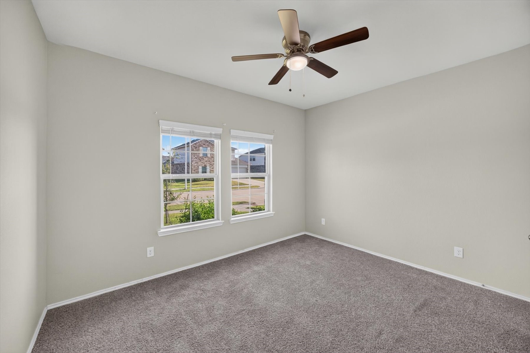 21311 Orono Heights Trail Property Photo 5