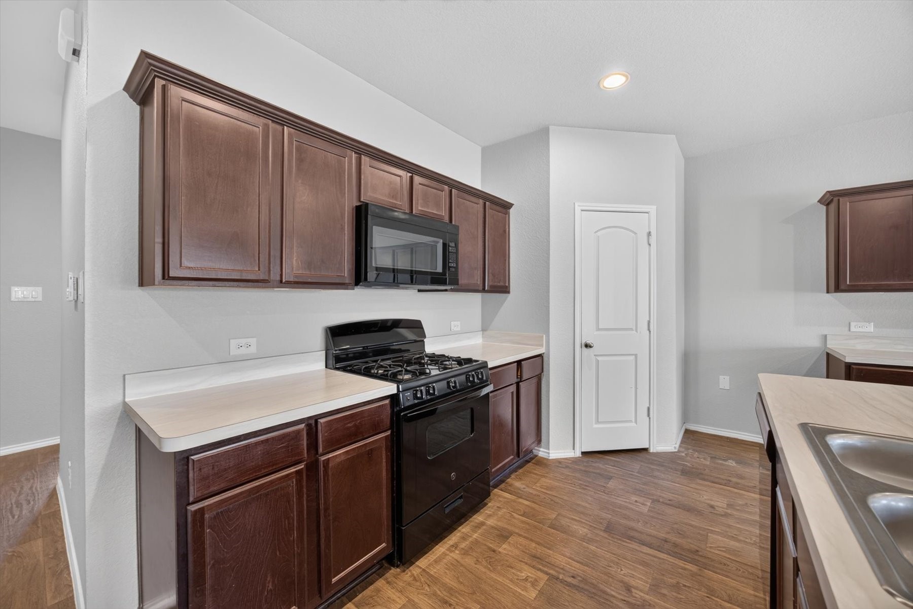 21311 Orono Heights Trail Property Photo 10