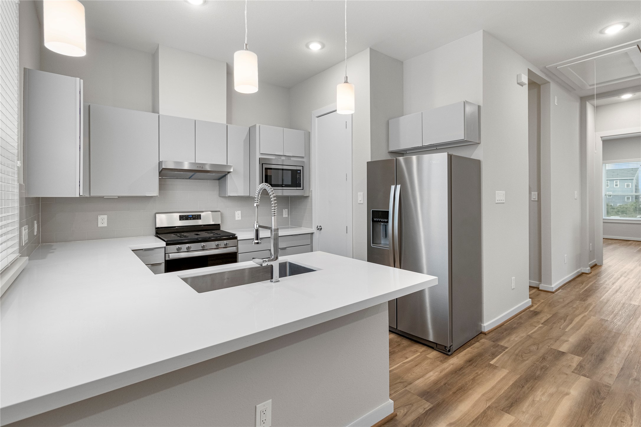 606 Thornton Road C Property Photo 13