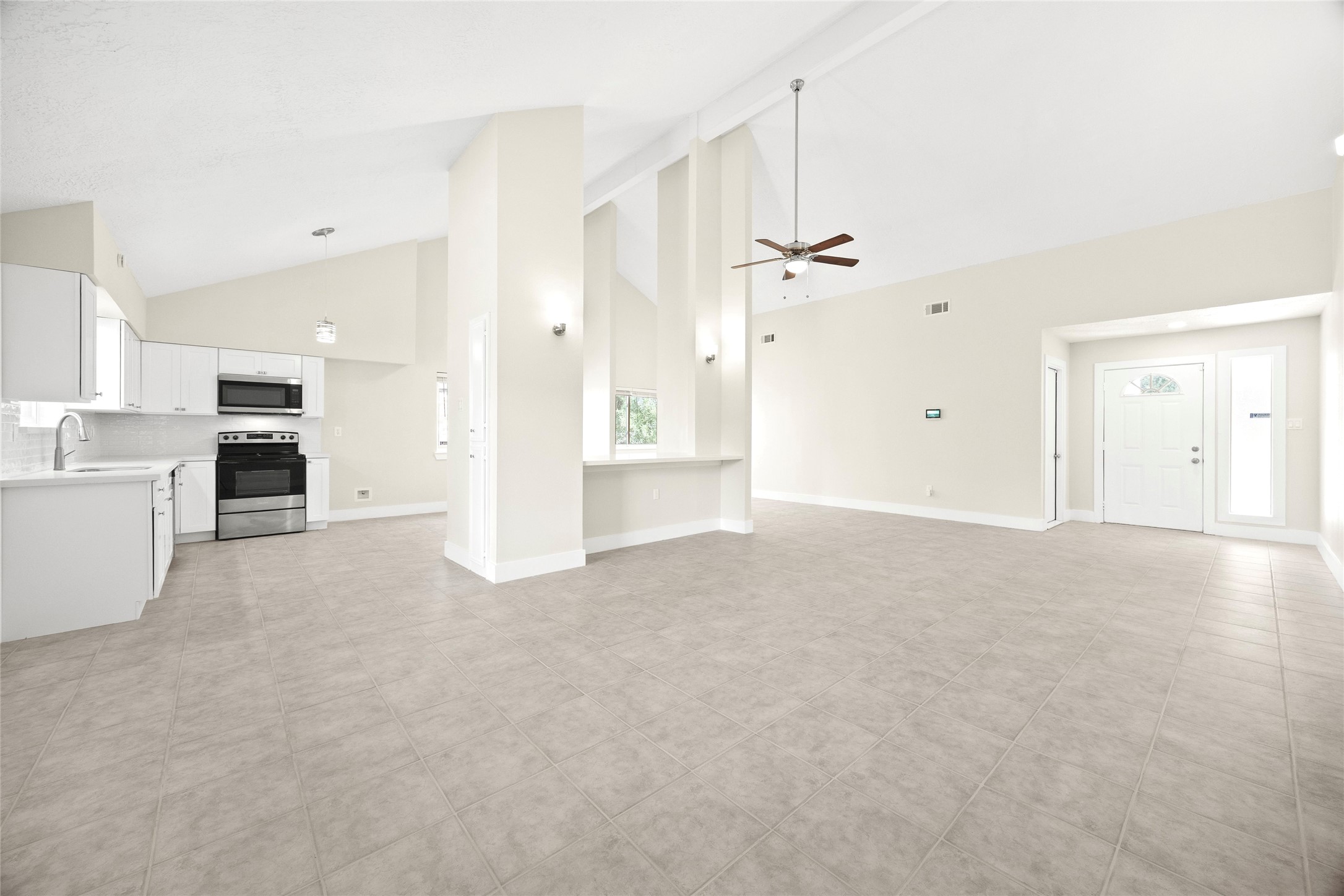 8031 Zimmermann Drive Property Photo 9