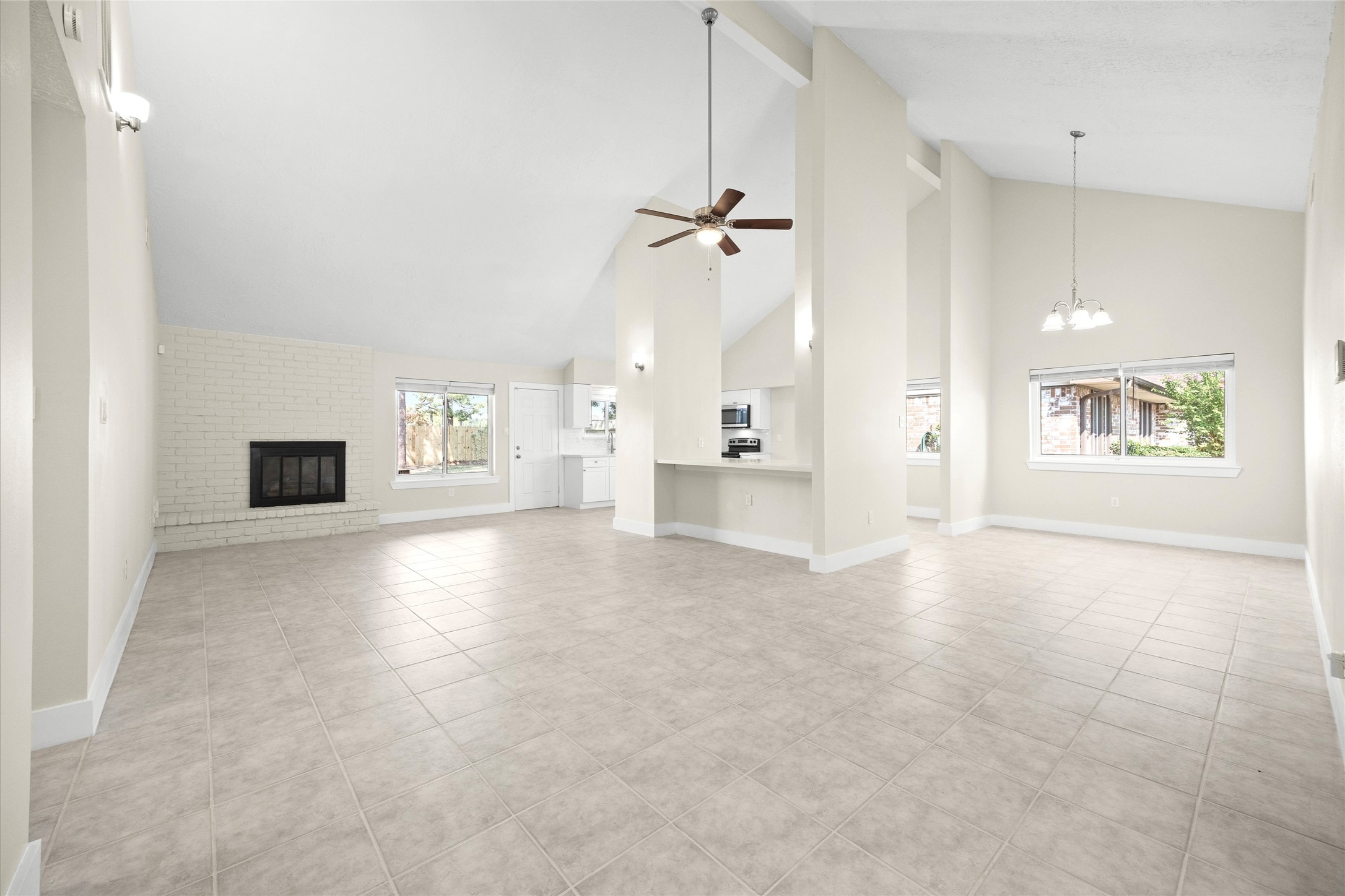 8031 Zimmermann Drive Property Photo 10