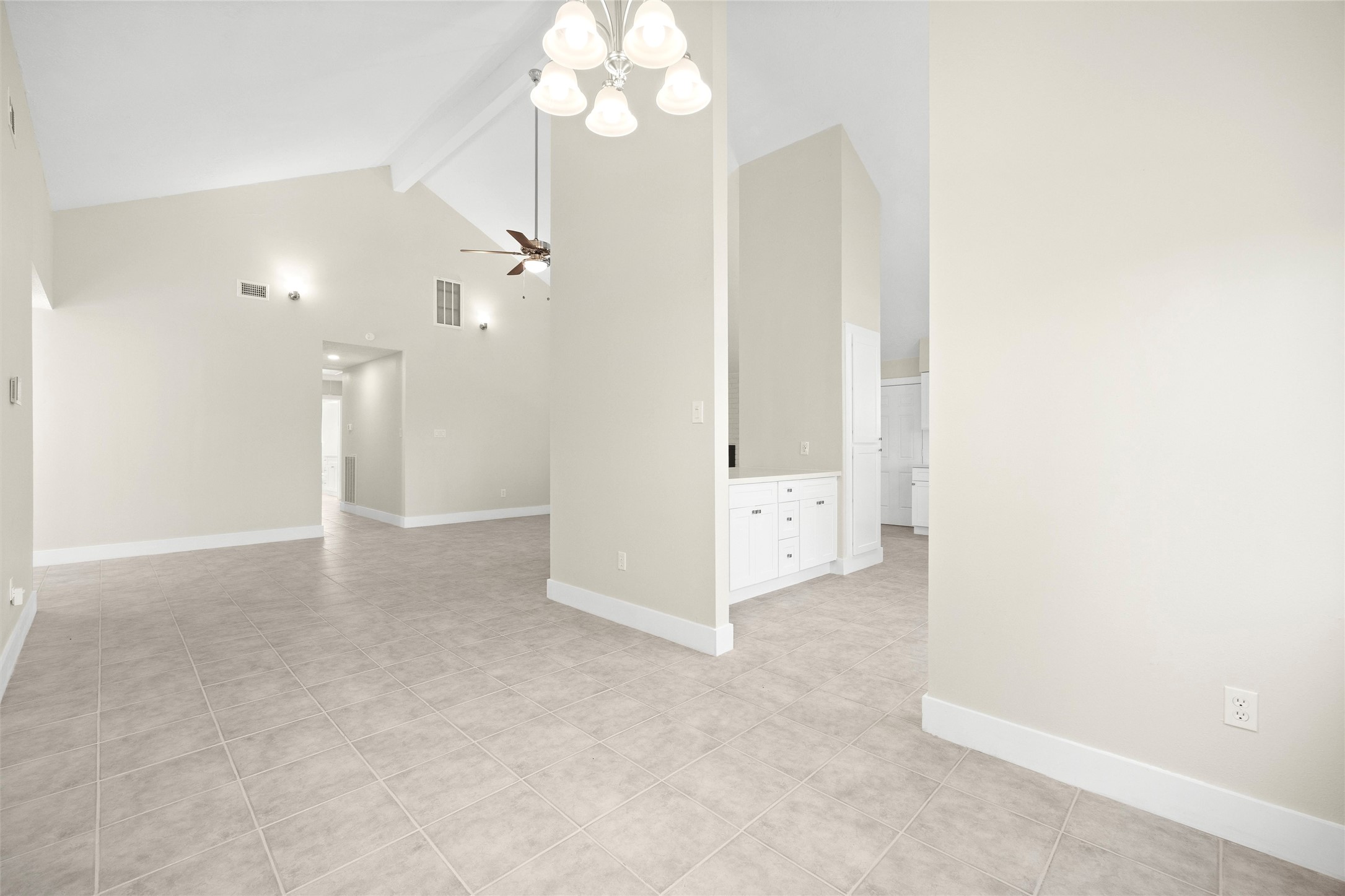 8031 Zimmermann Drive Property Photo 12