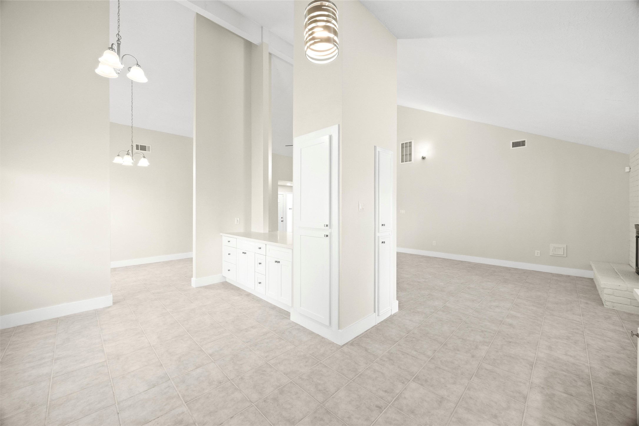8031 Zimmermann Drive Property Photo 21