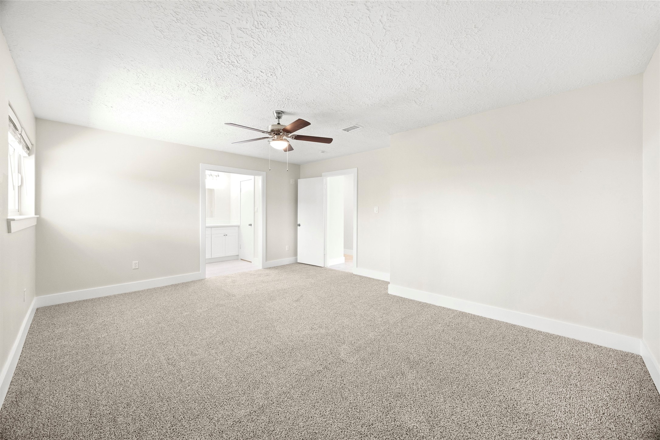 8031 Zimmermann Drive Property Photo 27