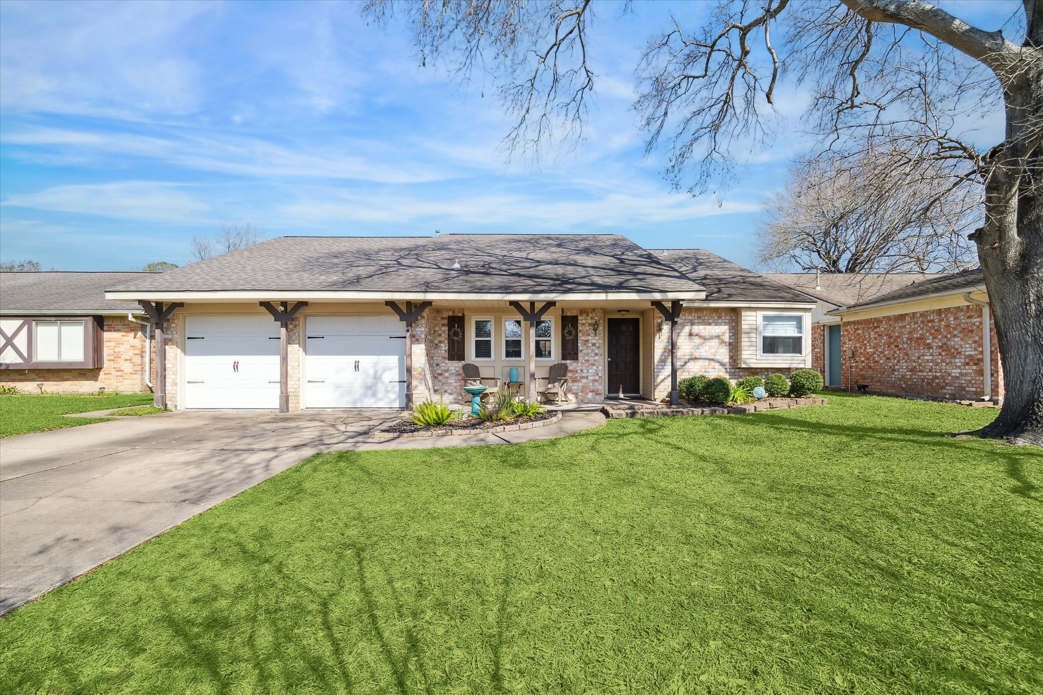 16435 Cavendish Drive Property Photo