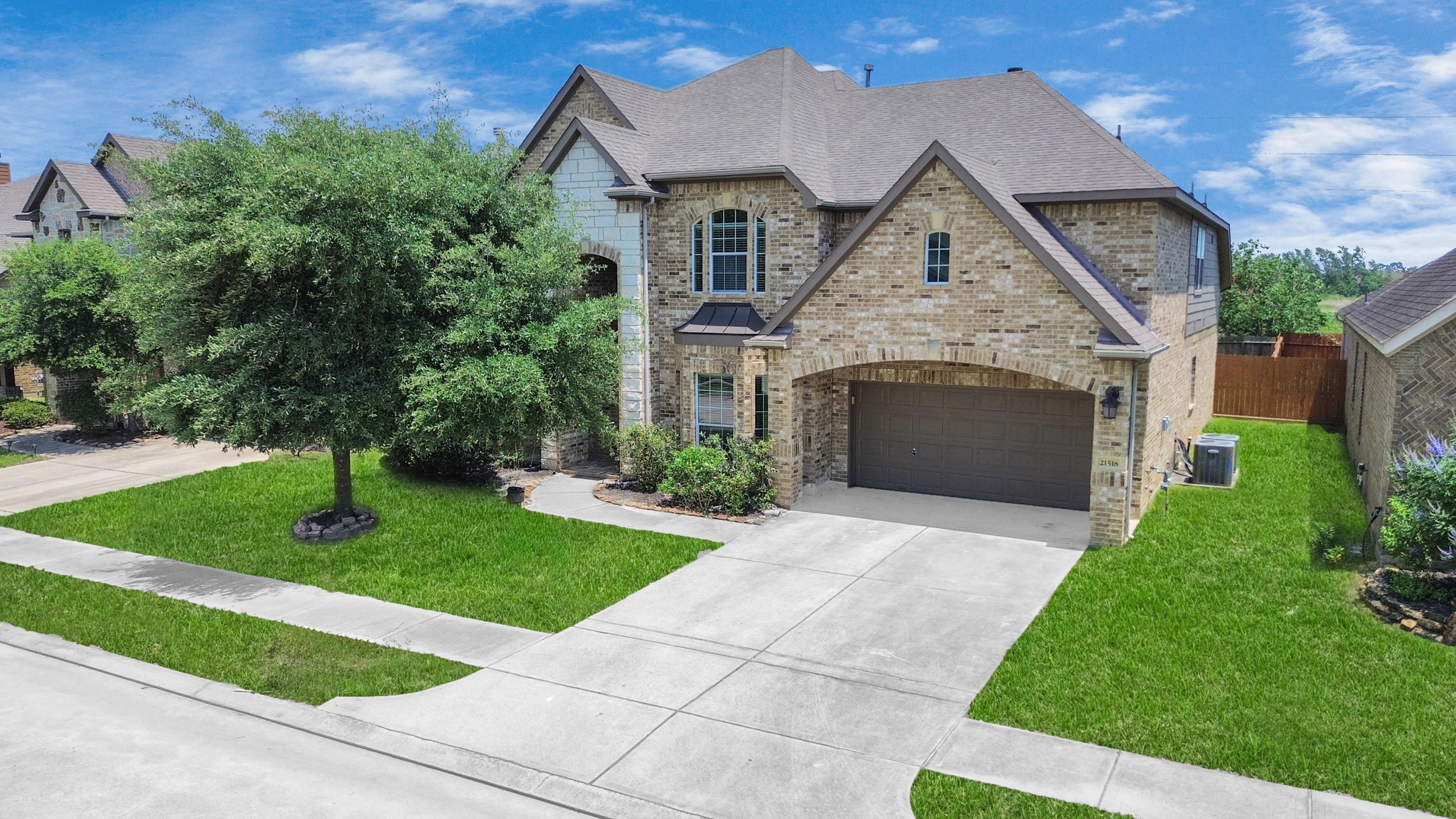 21518 Hales Hunt Court Property Photo 1