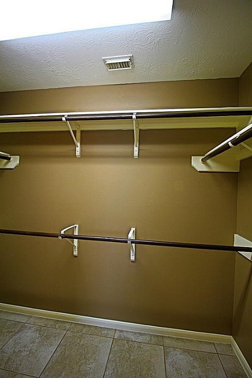 18223 Lundar Lane Property Photo 10