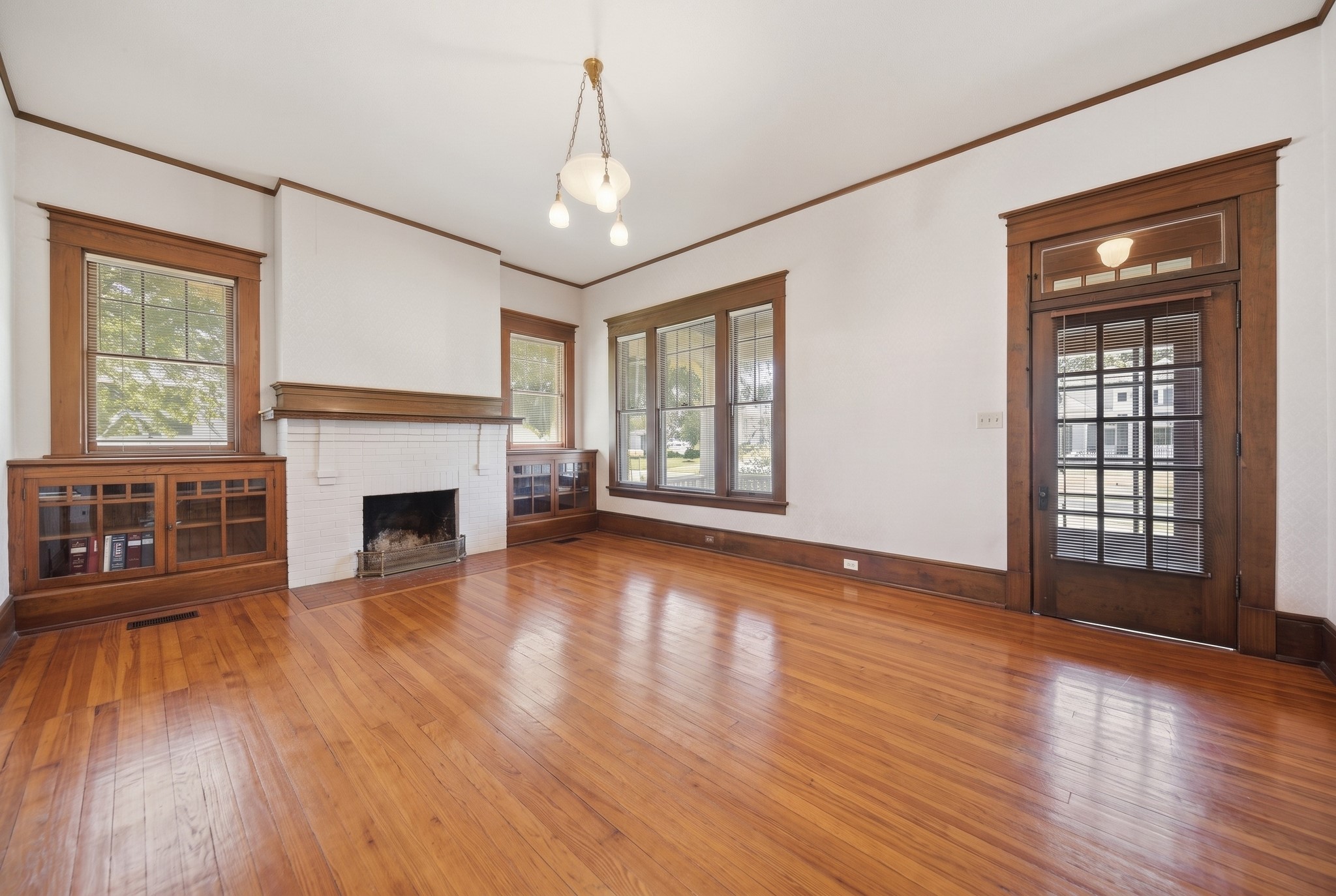 405 College Avenue Property Photo 10