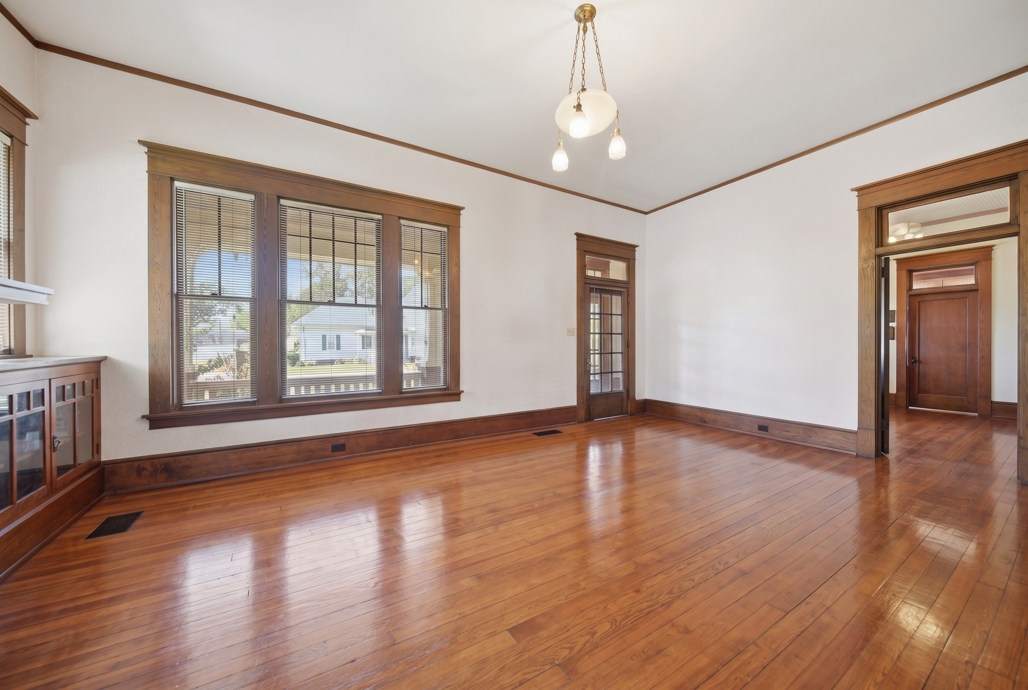 405 College Avenue Property Photo 11
