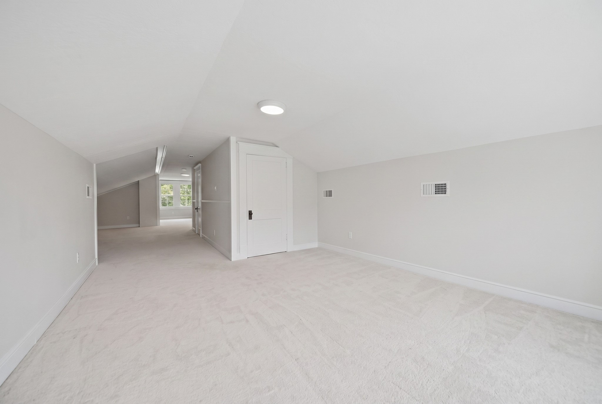 405 College Avenue Property Photo 32