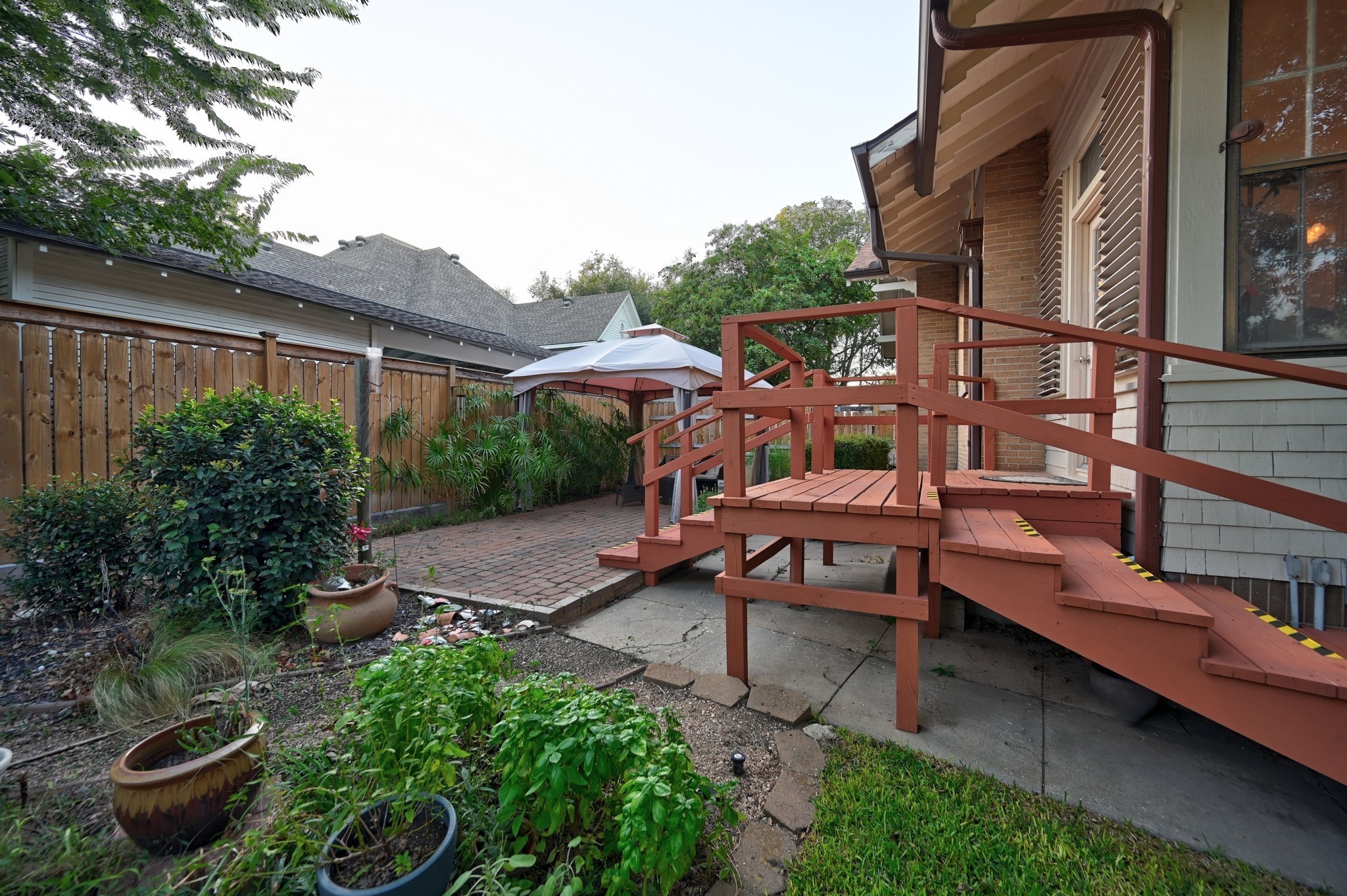 405 College Avenue Property Photo 37