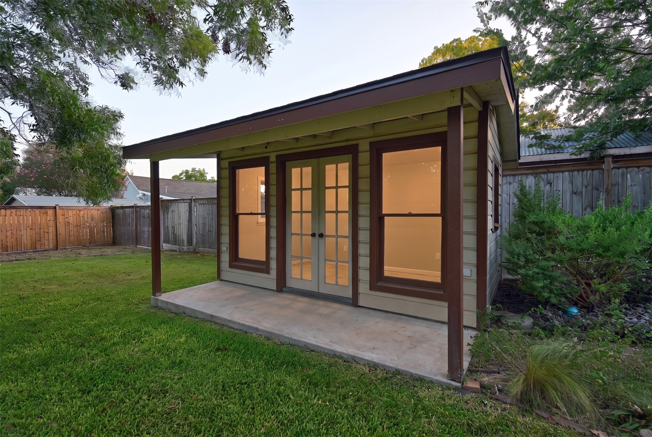 405 College Avenue Property Photo 44
